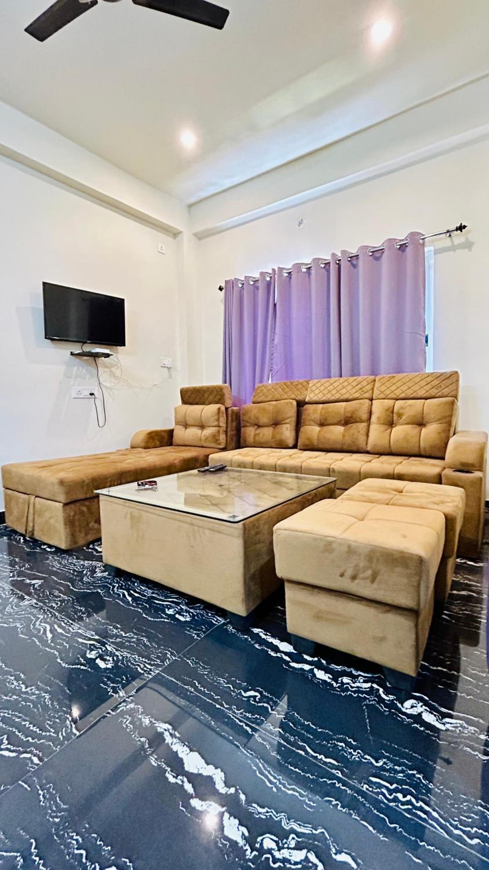 Himaksh Homestay