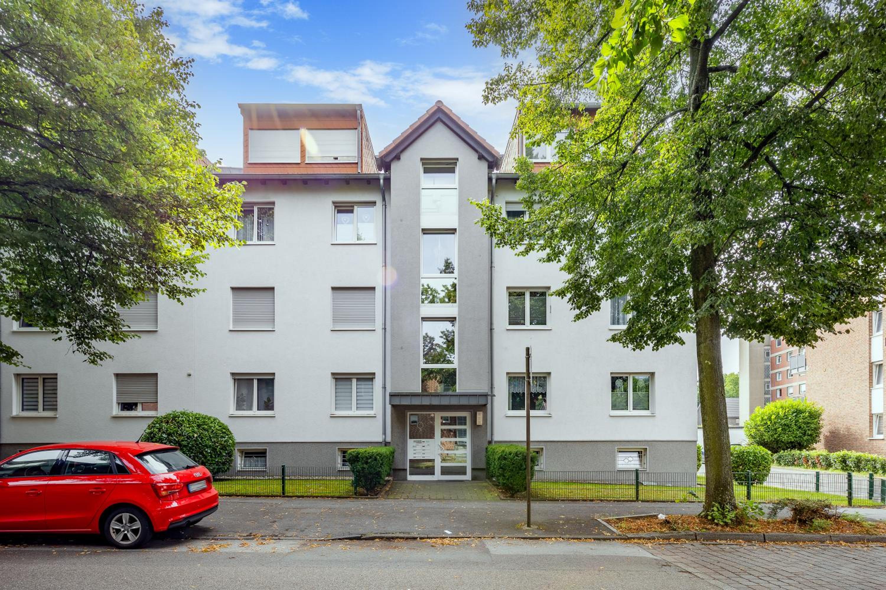 FeWo Gladbeck - Moderne und geräumige 2 Zimmerwohnung mit Süd-Balkon in Gladbeck-Brauck nähe Movie Park und Arena AufSchalke
