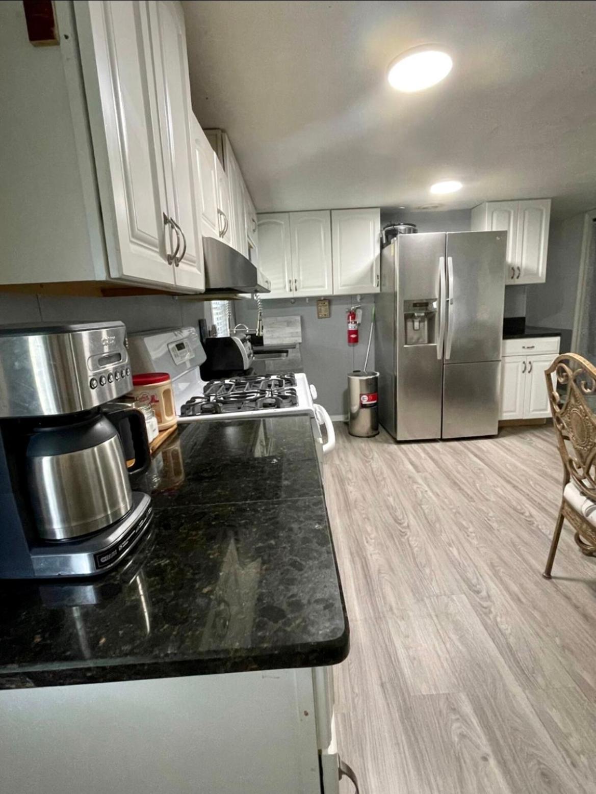 Tampa Vacations - Tiny but cozy manufactured house - Property Image 19