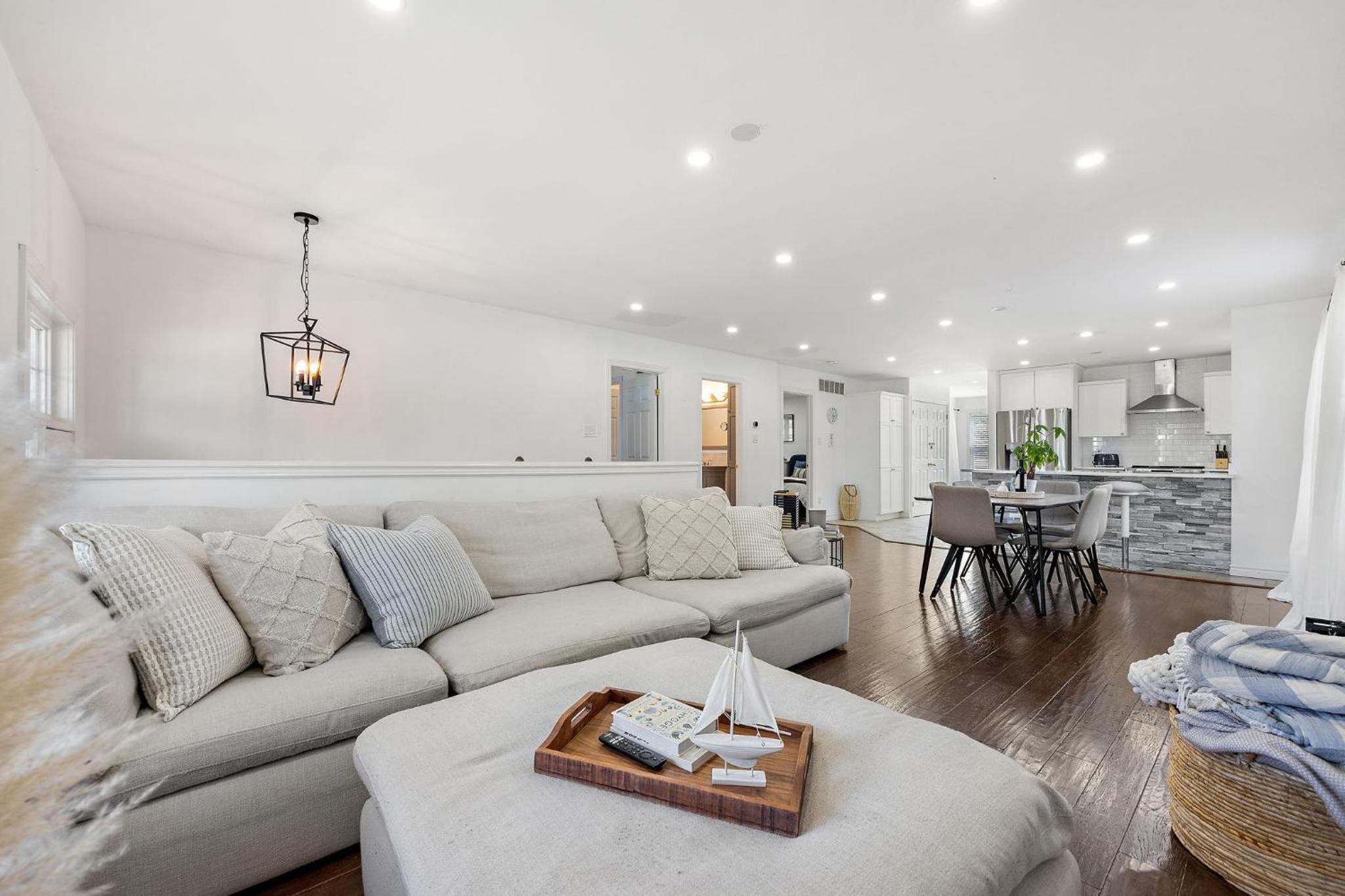 The Nautical Nook Luxury Beach House