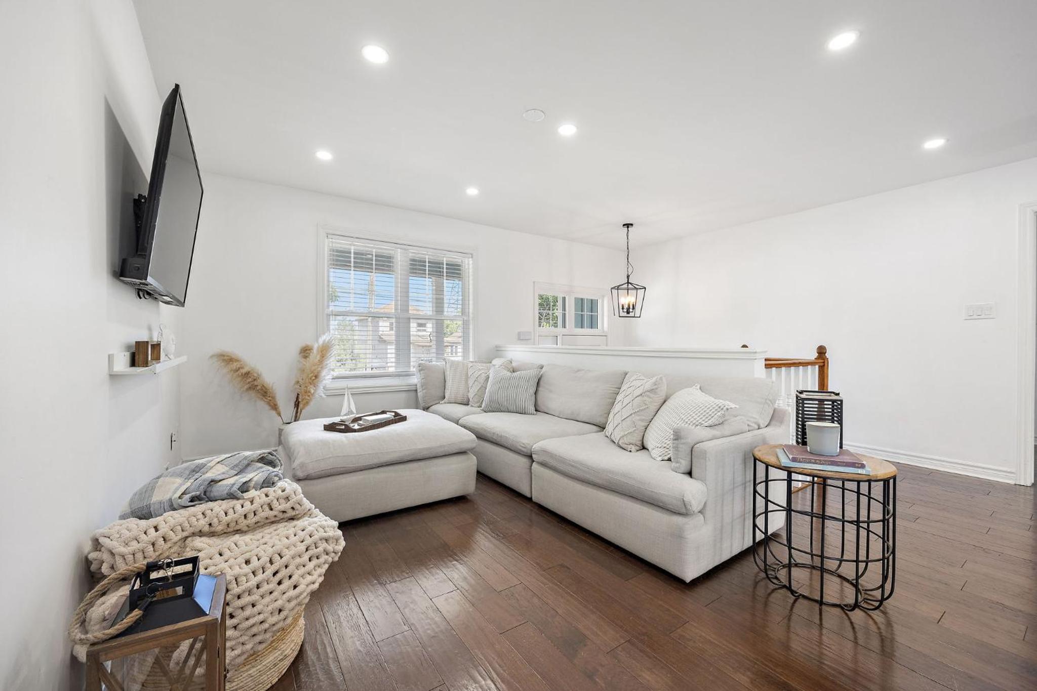 The Nautical Nook Luxury Beach House