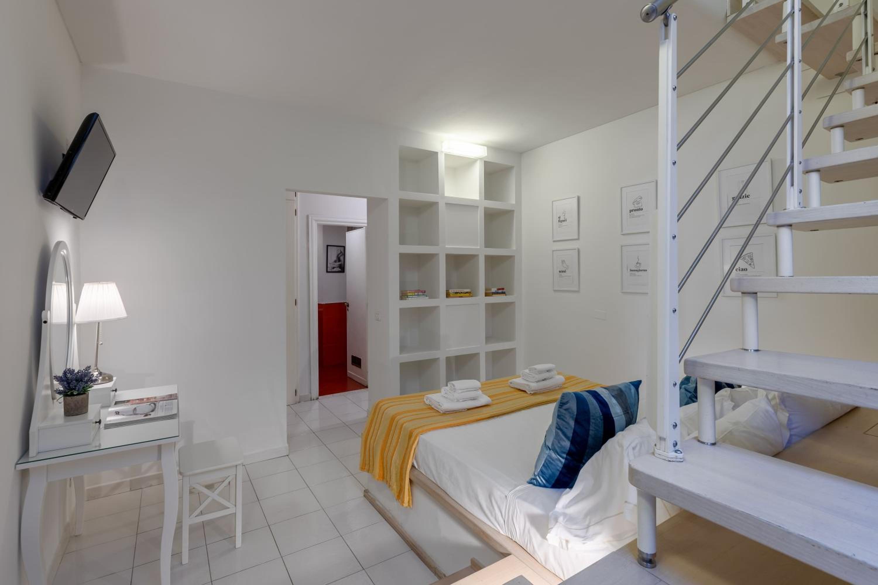 Charming Loft Near the Duomo Cathedral