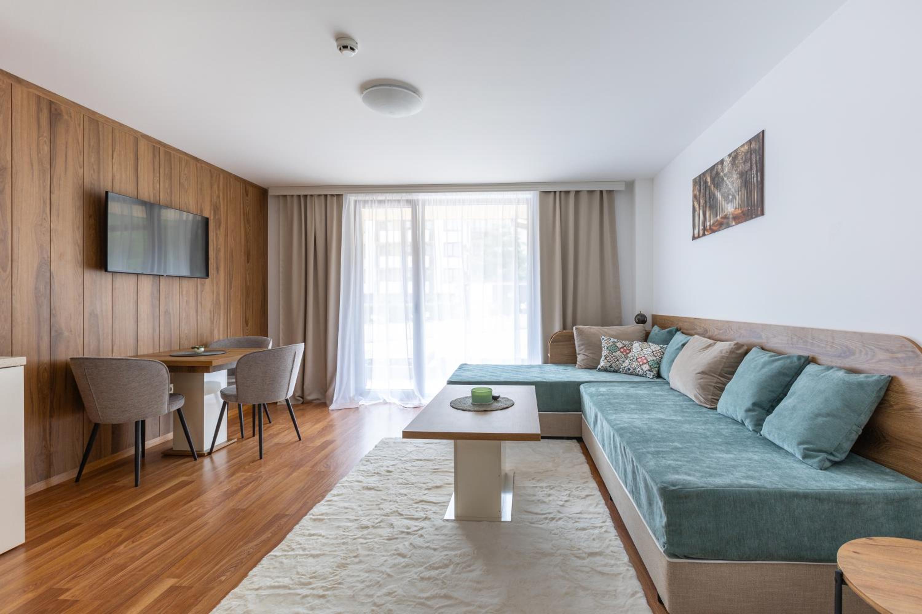 Pirin Sense Apartment Complex