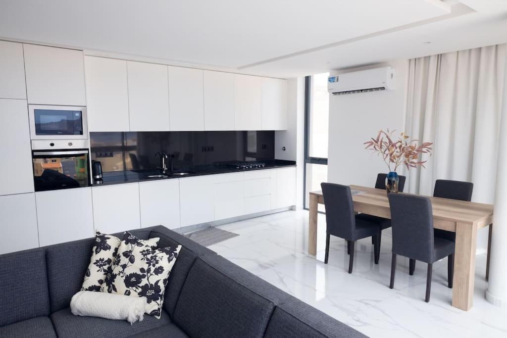 Bliss Apartments T2 - Julia