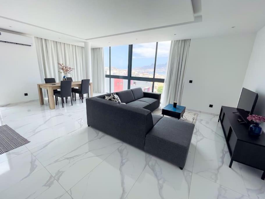 Bliss Apartments T2 - Julia