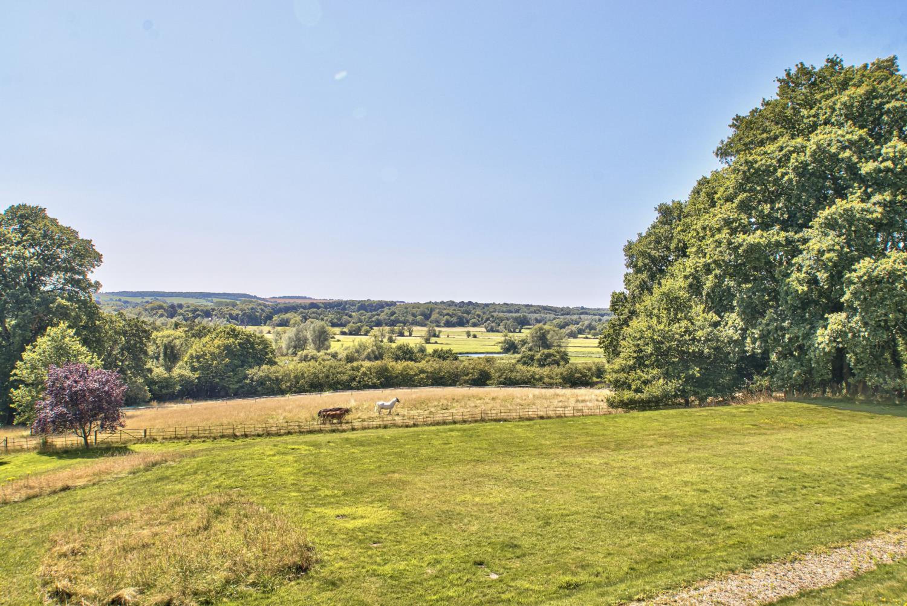Alward House by Group Retreats view 2