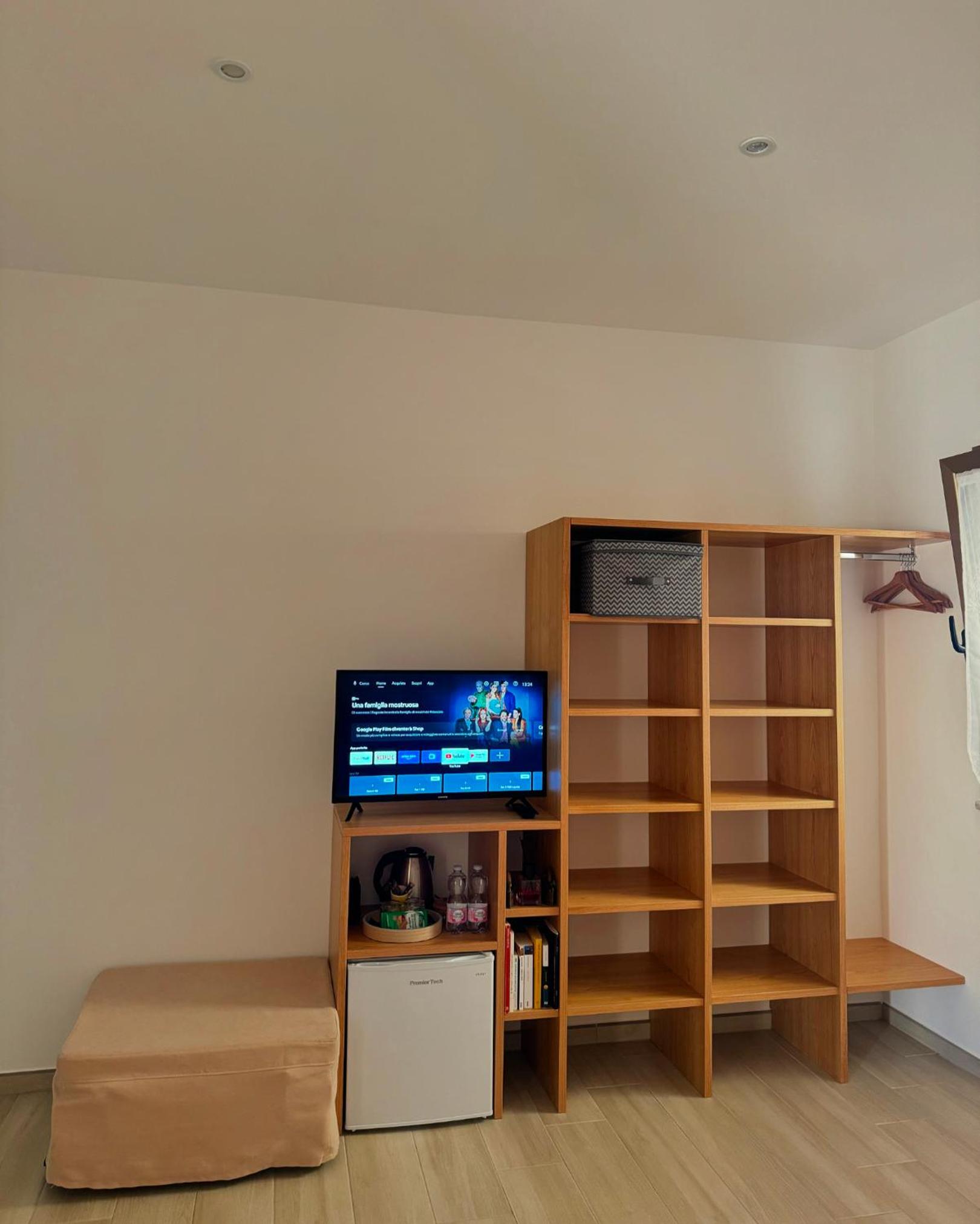 Photo 44