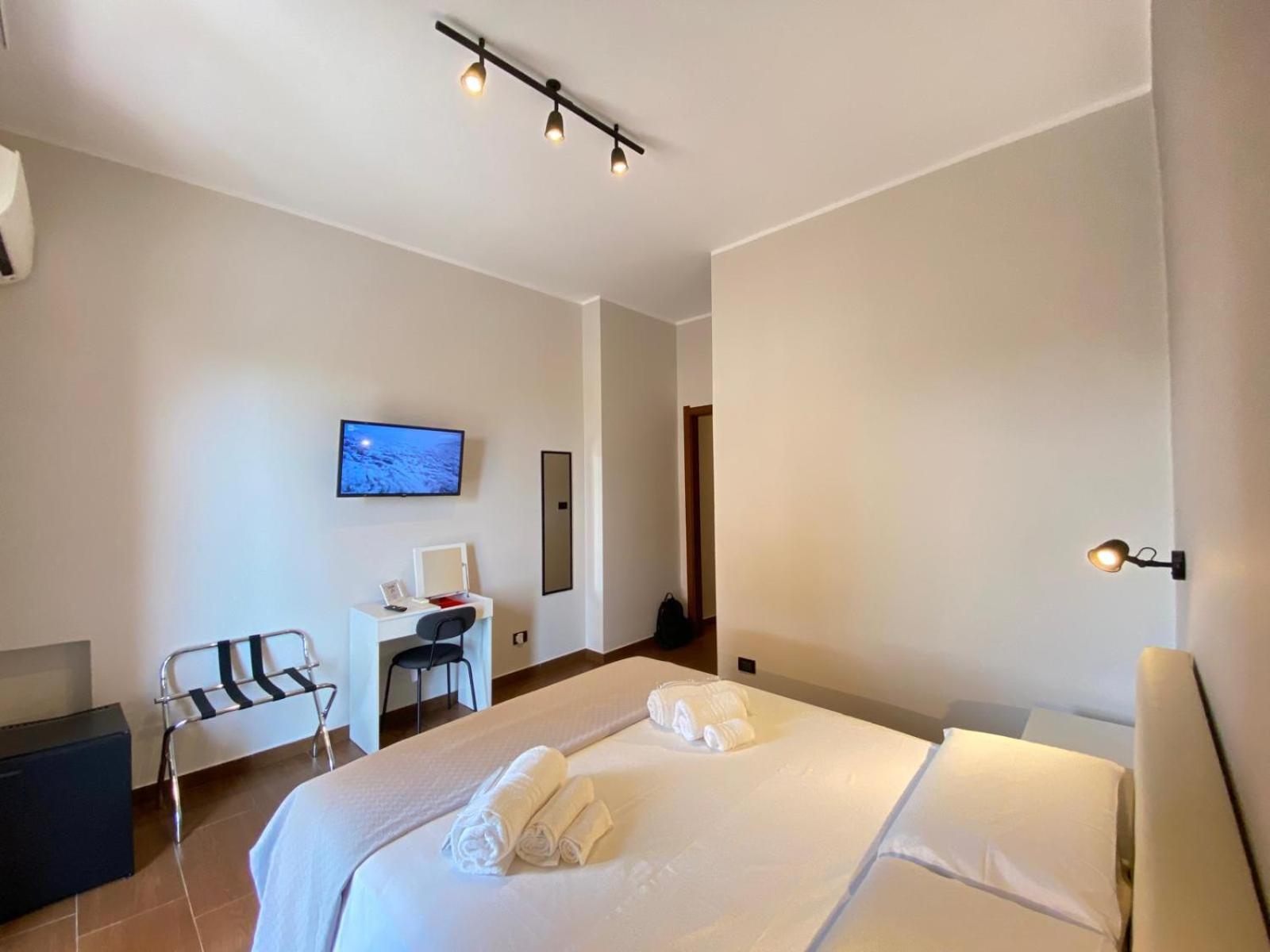 Panoramic Rooms