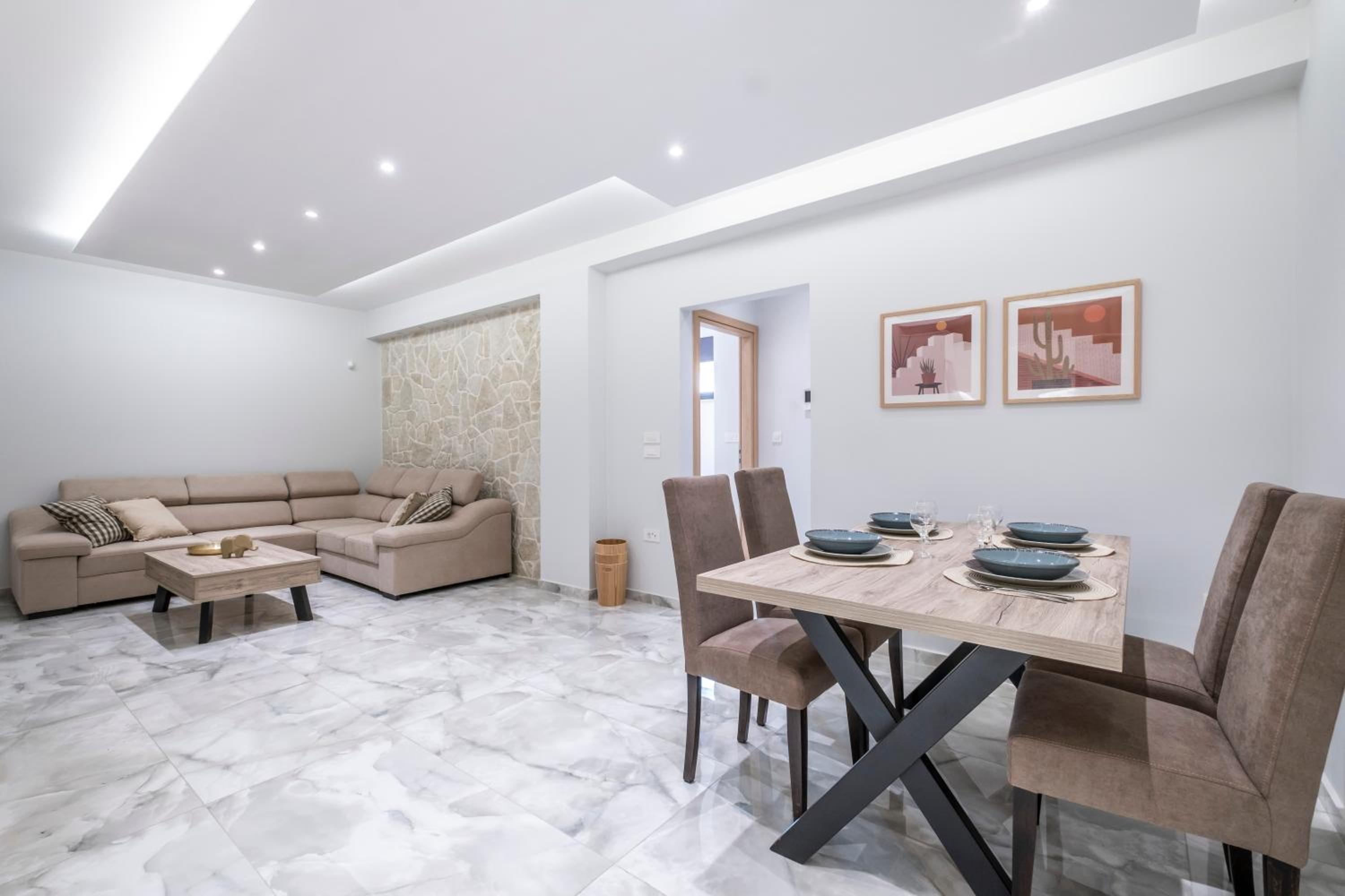 Asini Vacations - Orion Luxury Apartments - Property Image 4