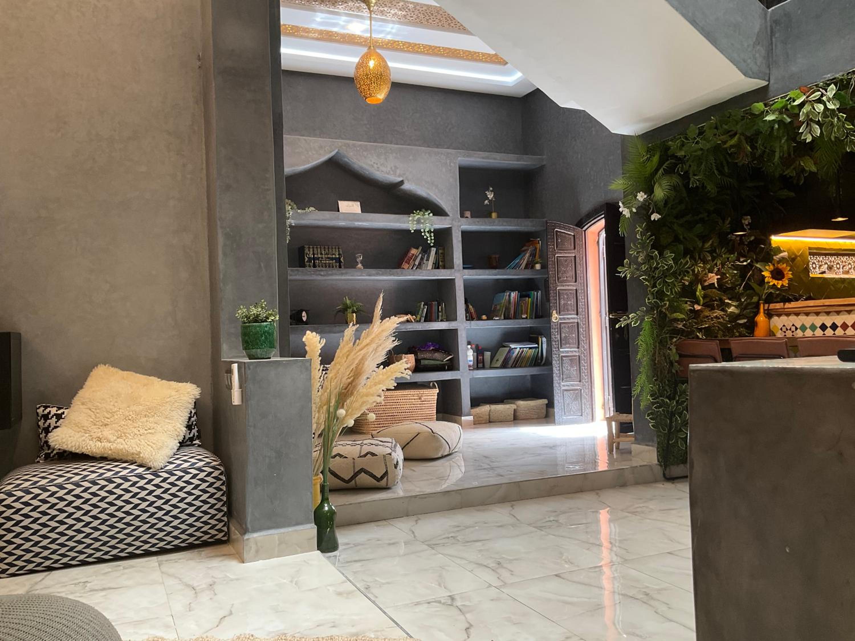 lounge