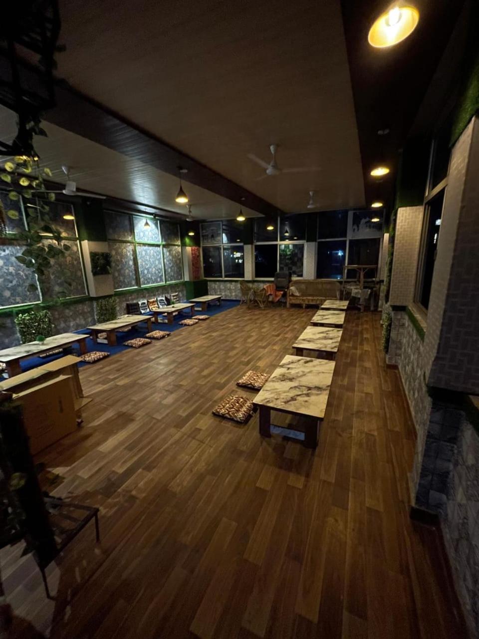 lounge