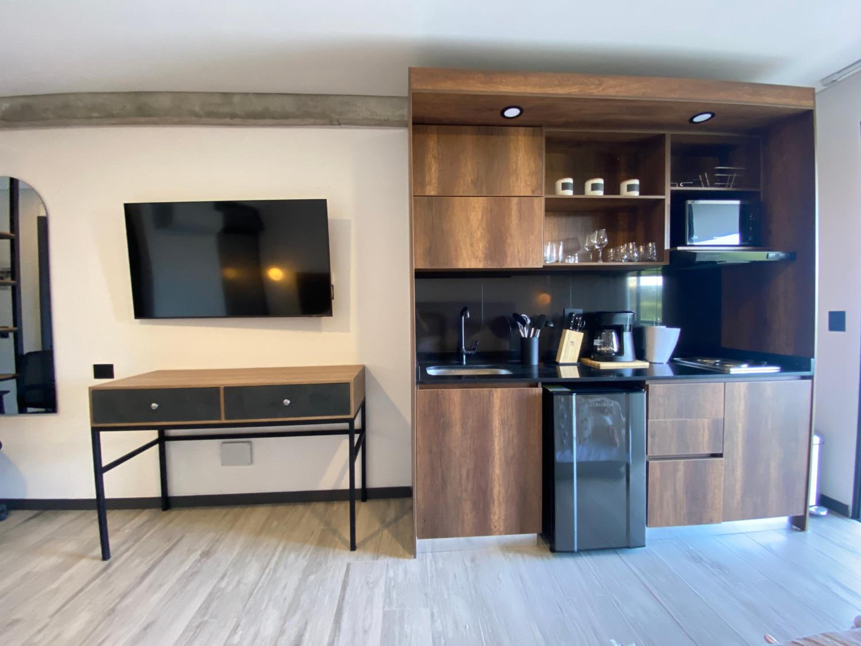 Epic Suites x Ahead