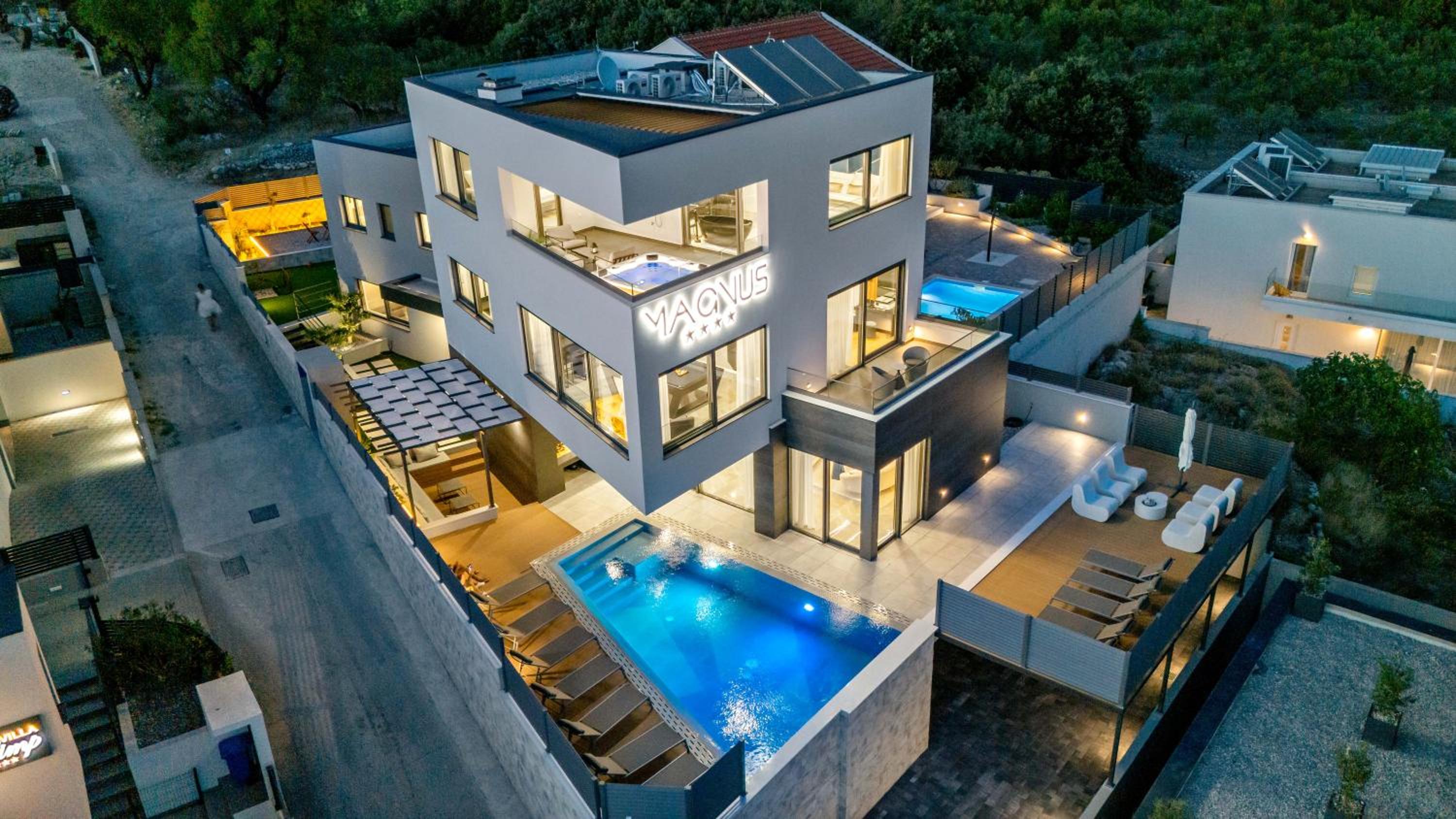 Hotel Villa Magnus - Image 1