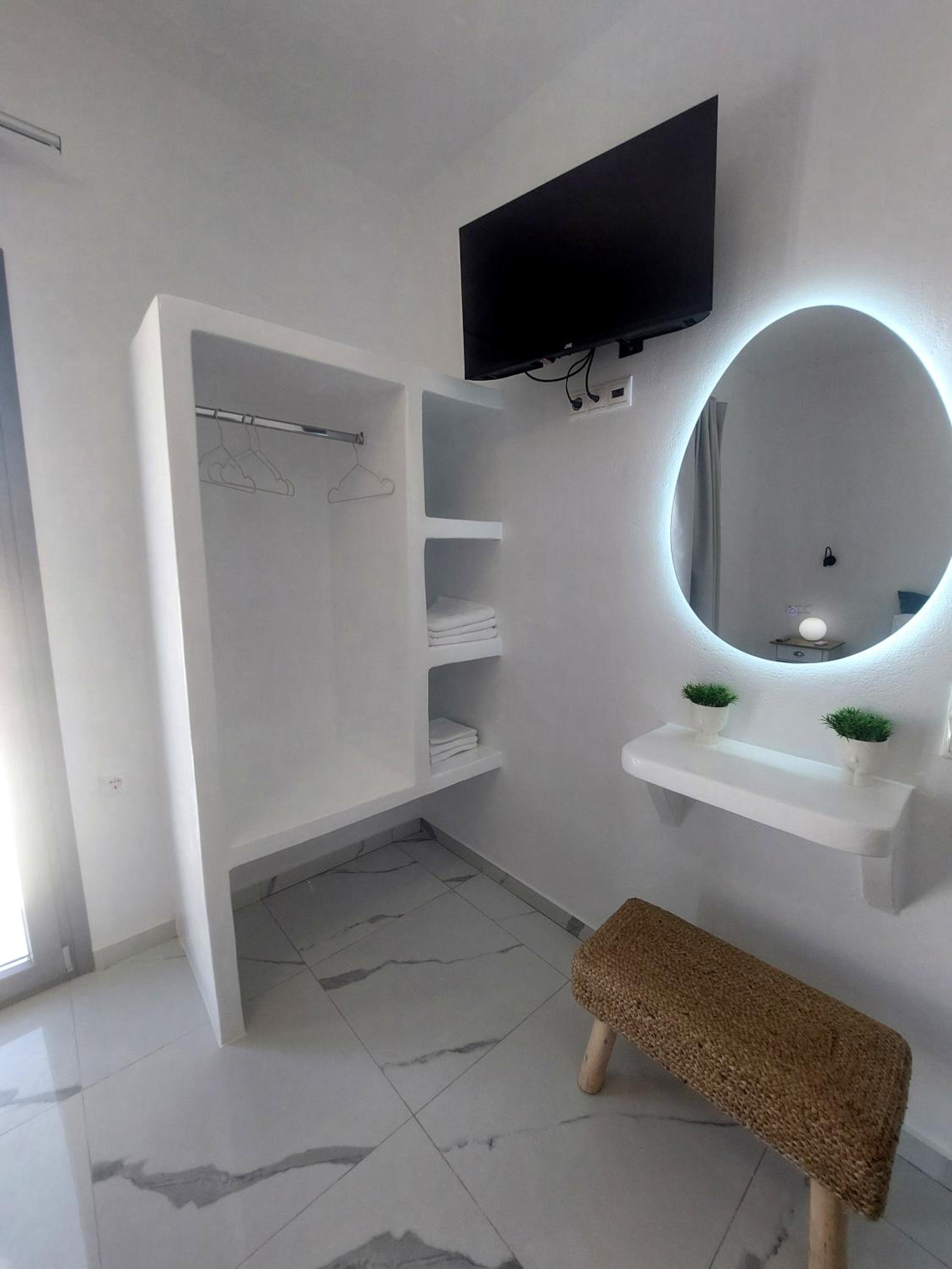 Cledari Plaka Appartments