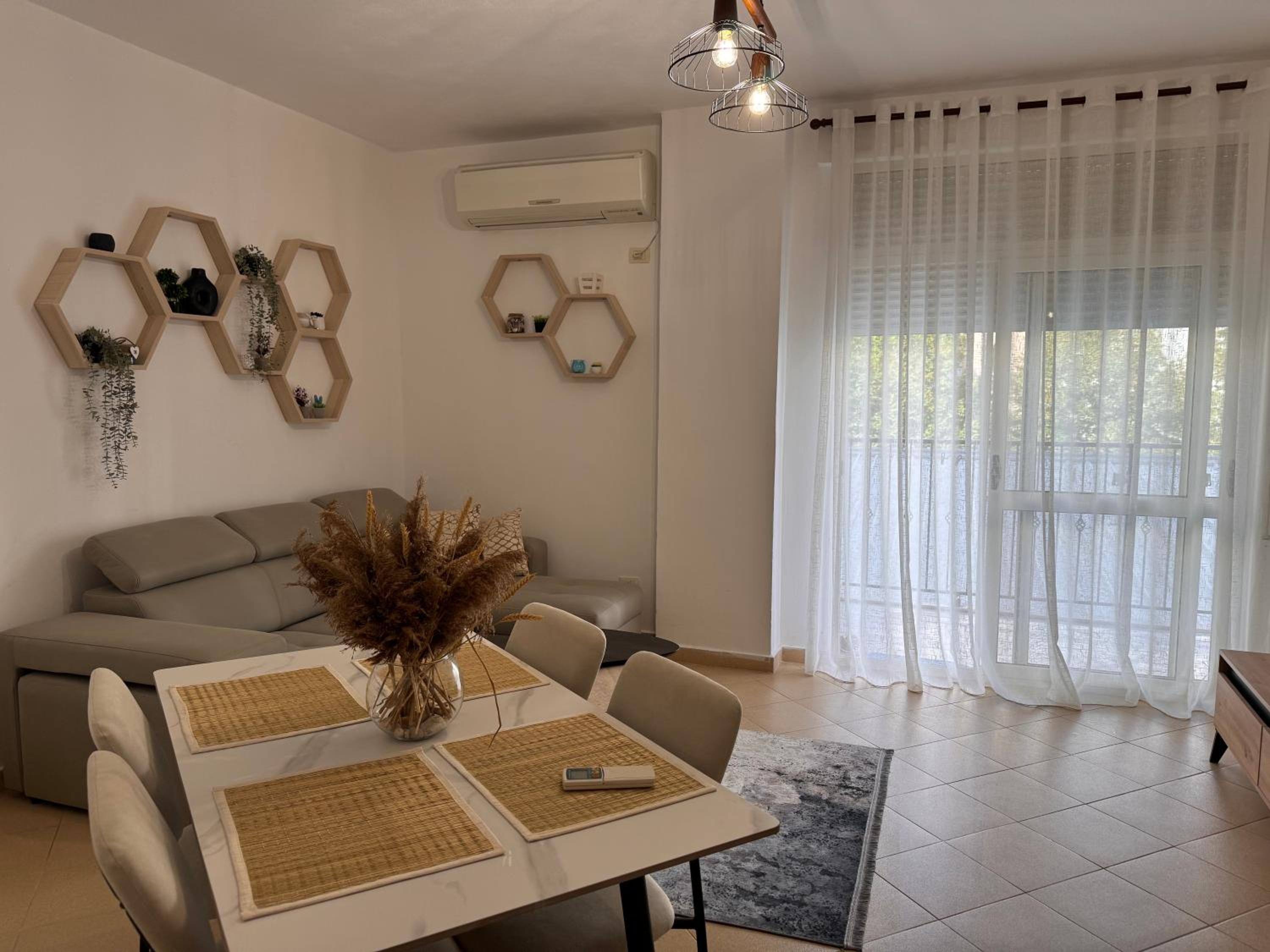 DR Apartment