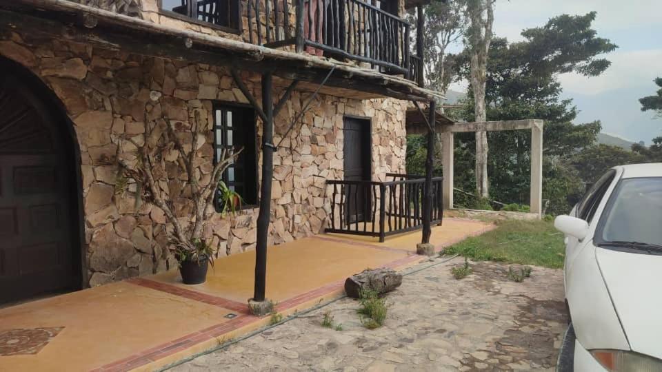 Posada csa de piedra la española