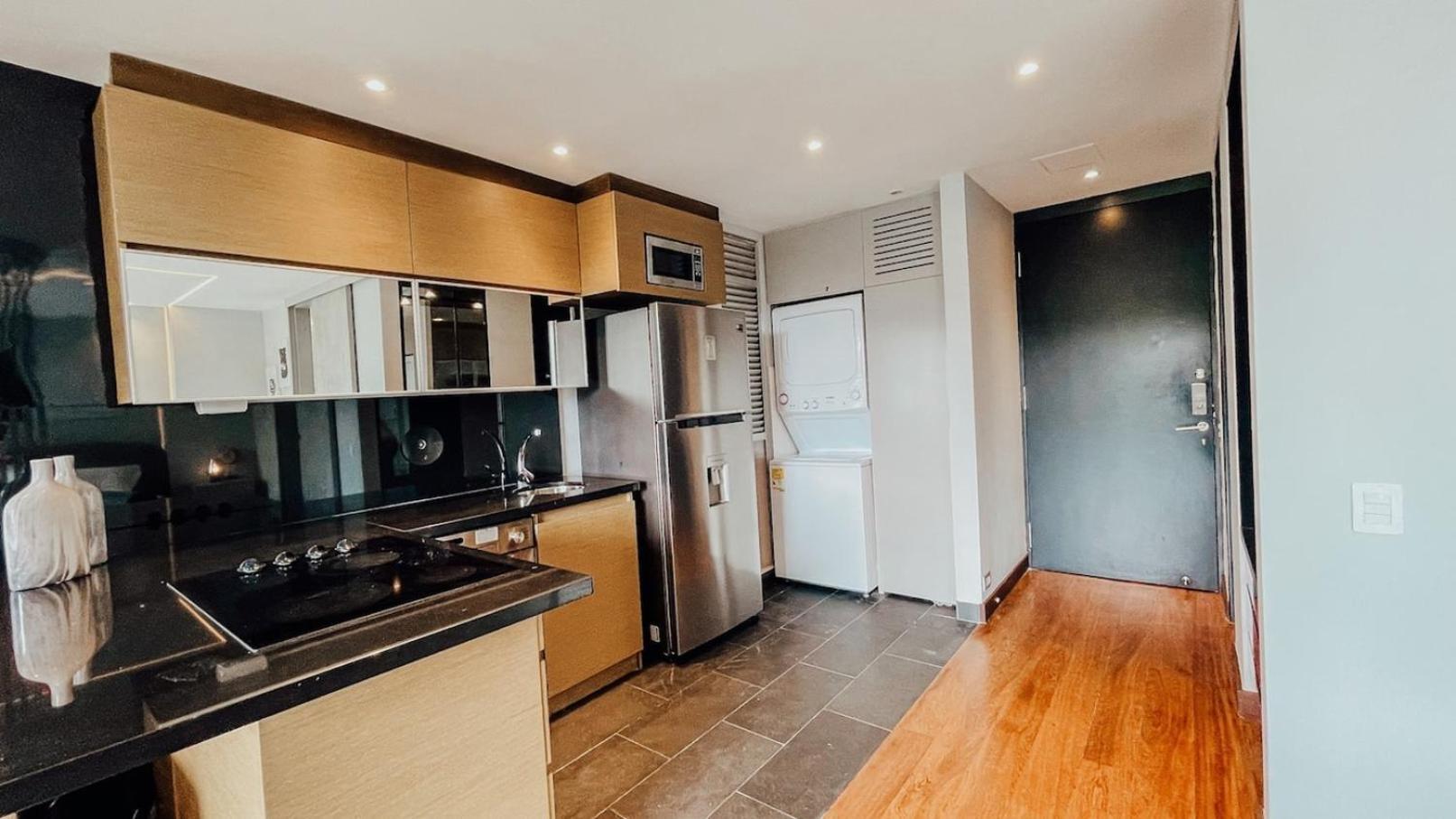 Amazing Luxury 1 Bedroom Gym & Pool Provenza 704