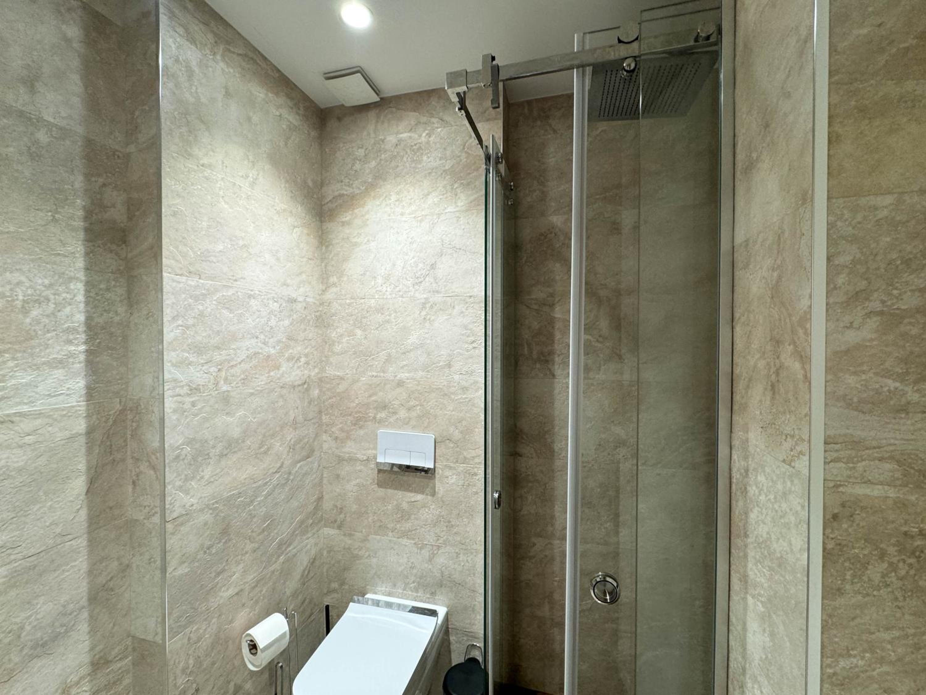 Sakura Park Luxury Apartments