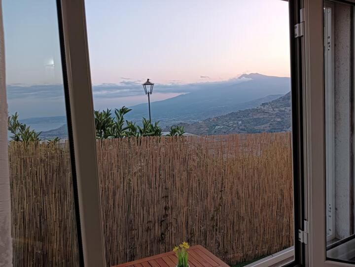 Holiday Room "Pomelia" Taormina photo 4