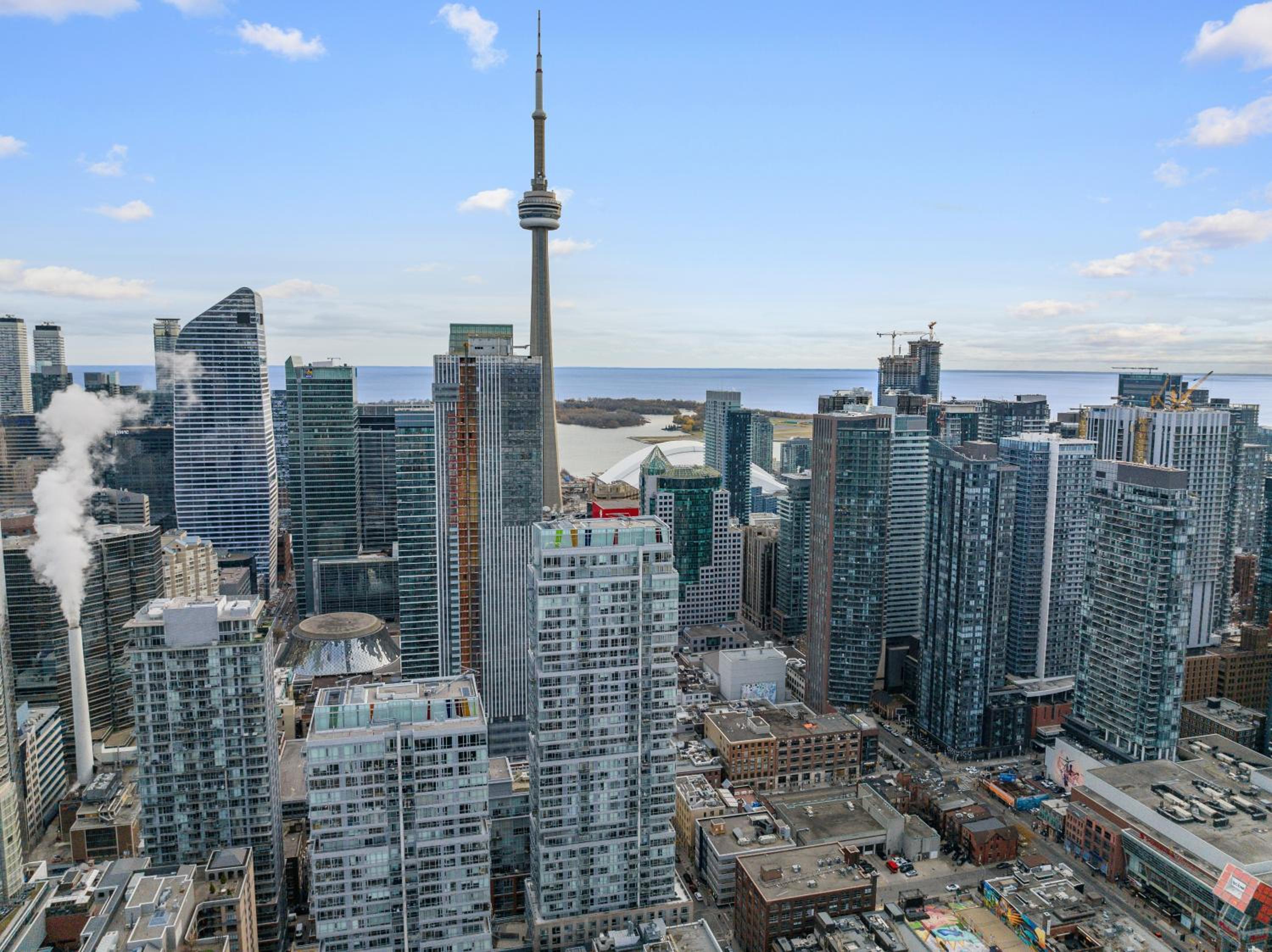 Parc Suites - Entertainment District Toronto