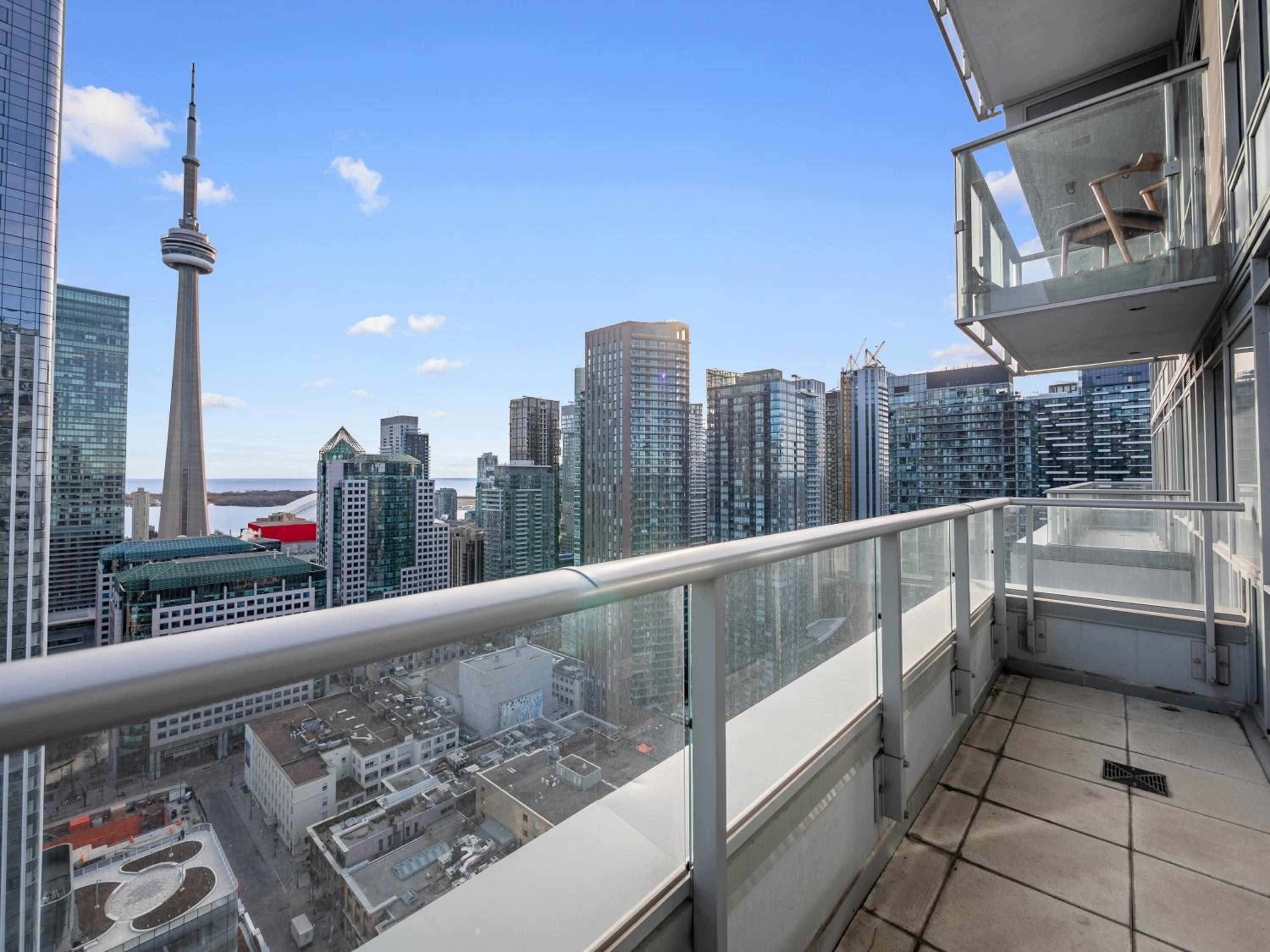 Parc Suites - Entertainment District Toronto