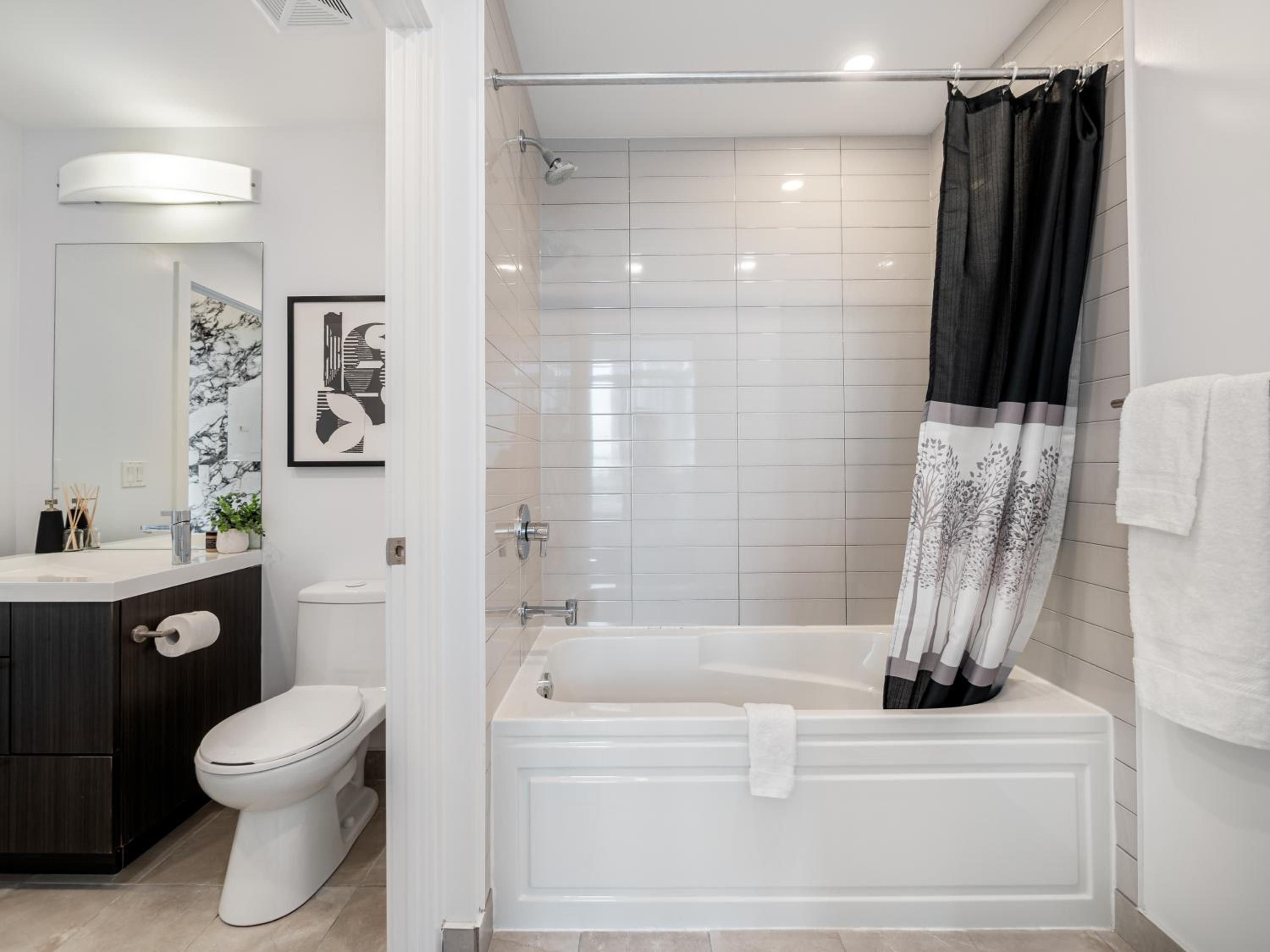 Parc Suites - Entertainment District Toronto