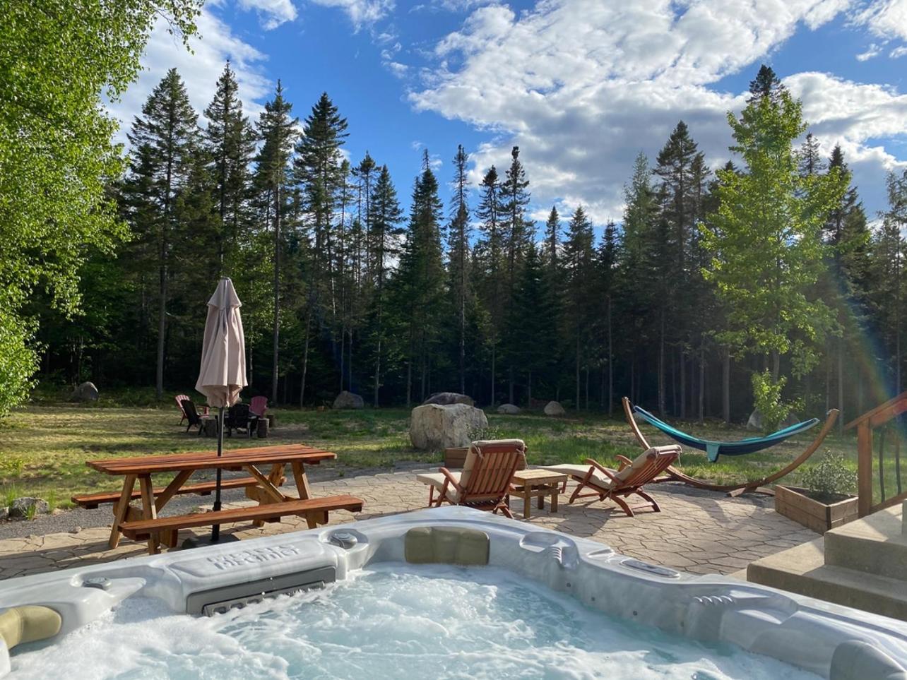 Le Maoli Mini retreat Escape with hot tub