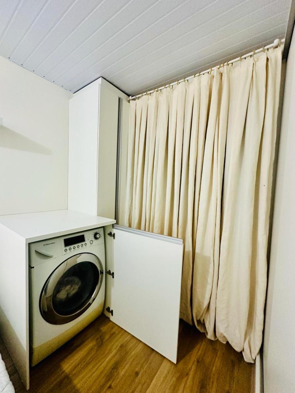 Lar oliveiras, próximo cento, 500 metros de clube pinheiros