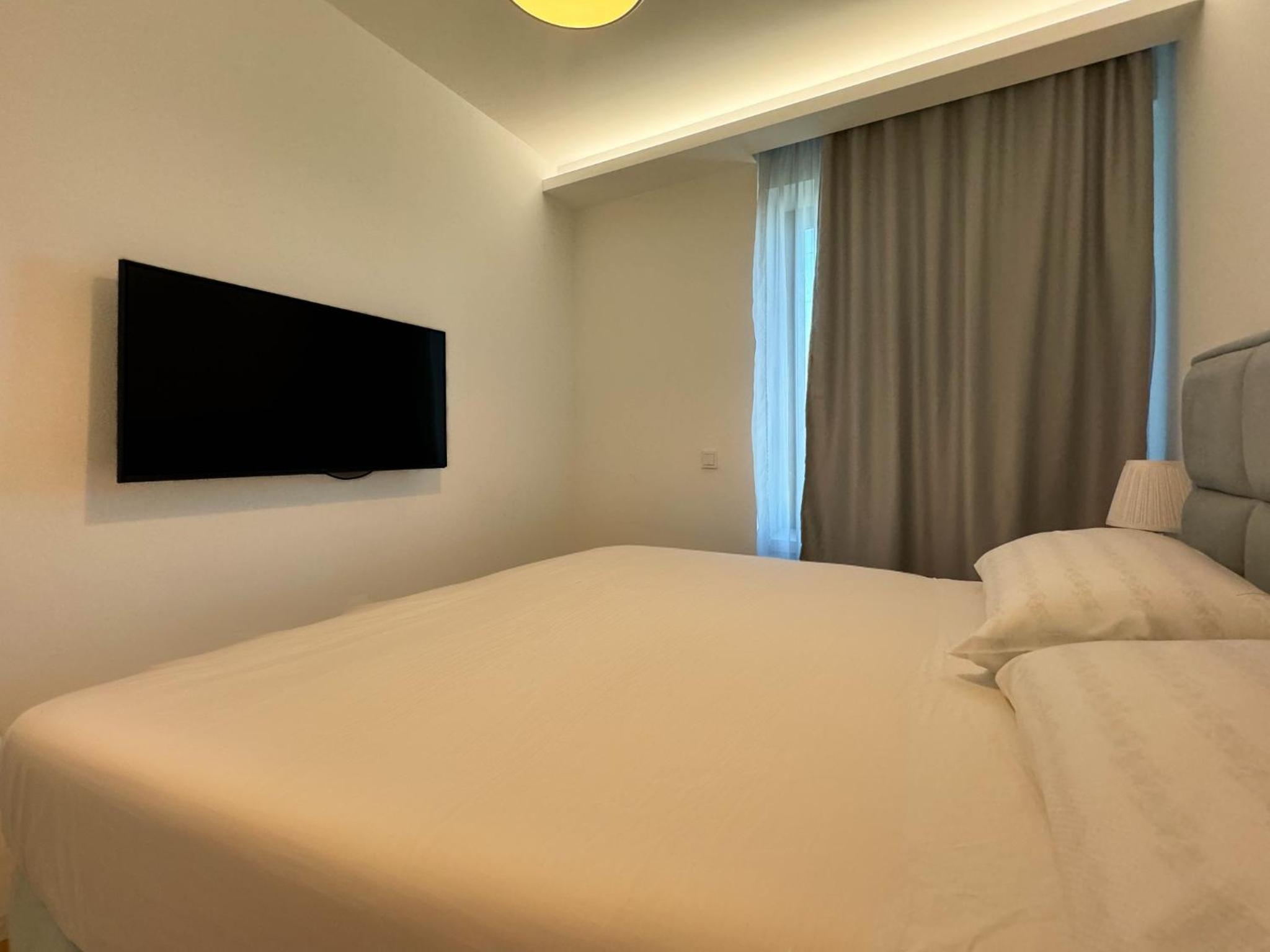 Sakura Park Luxury Apartments