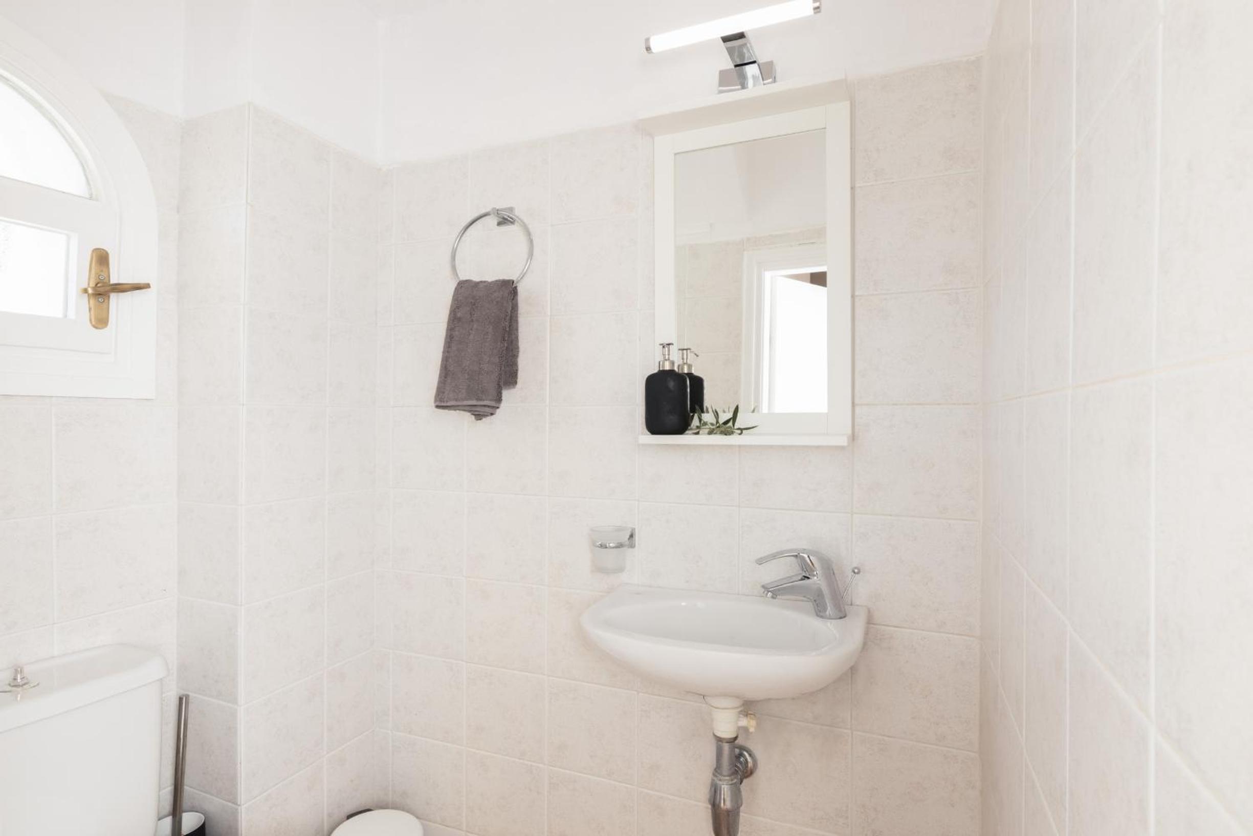 Akrotiri Sea View Maisonette photo 3