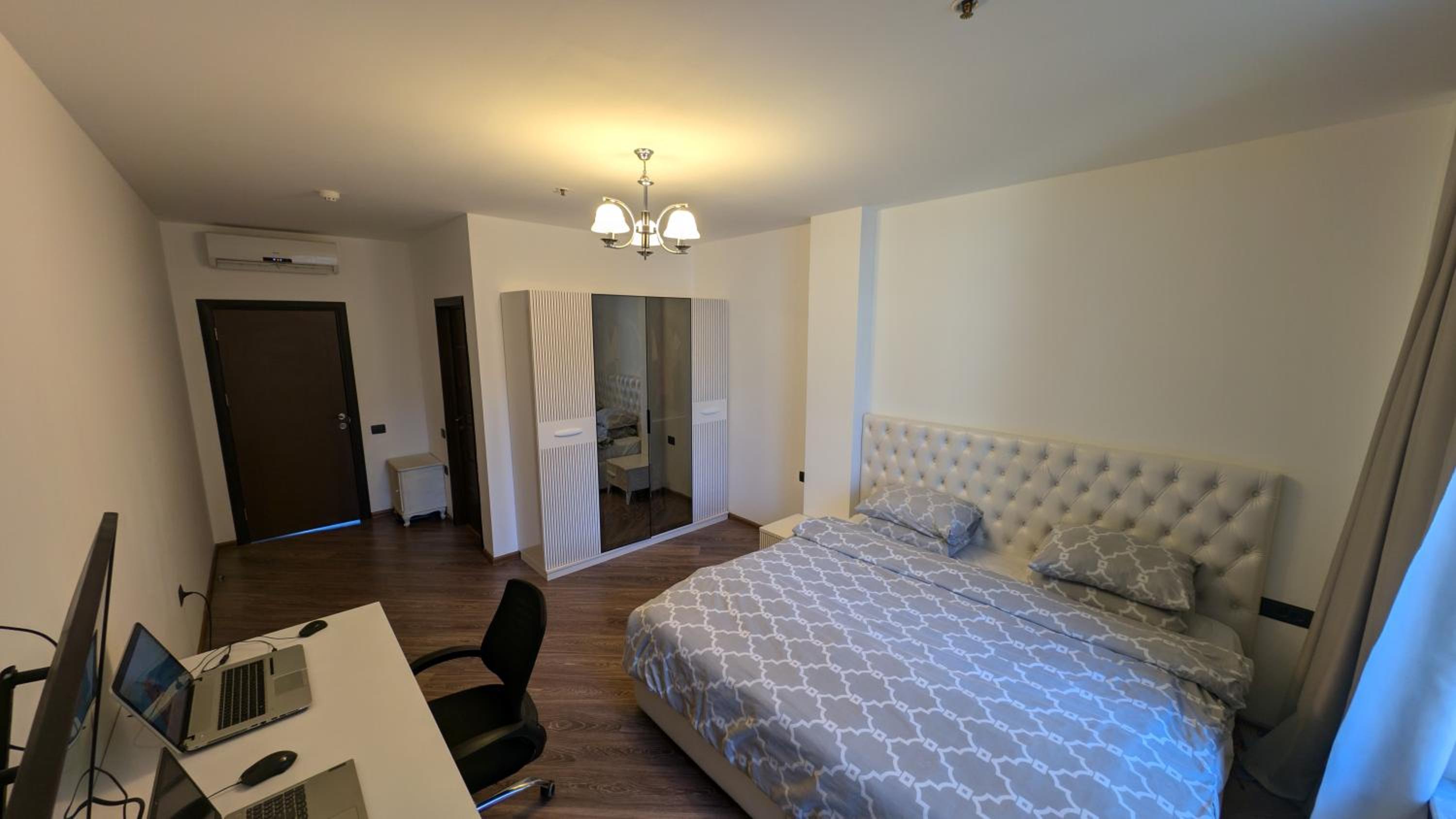 Sea view apartment at 5 star resort