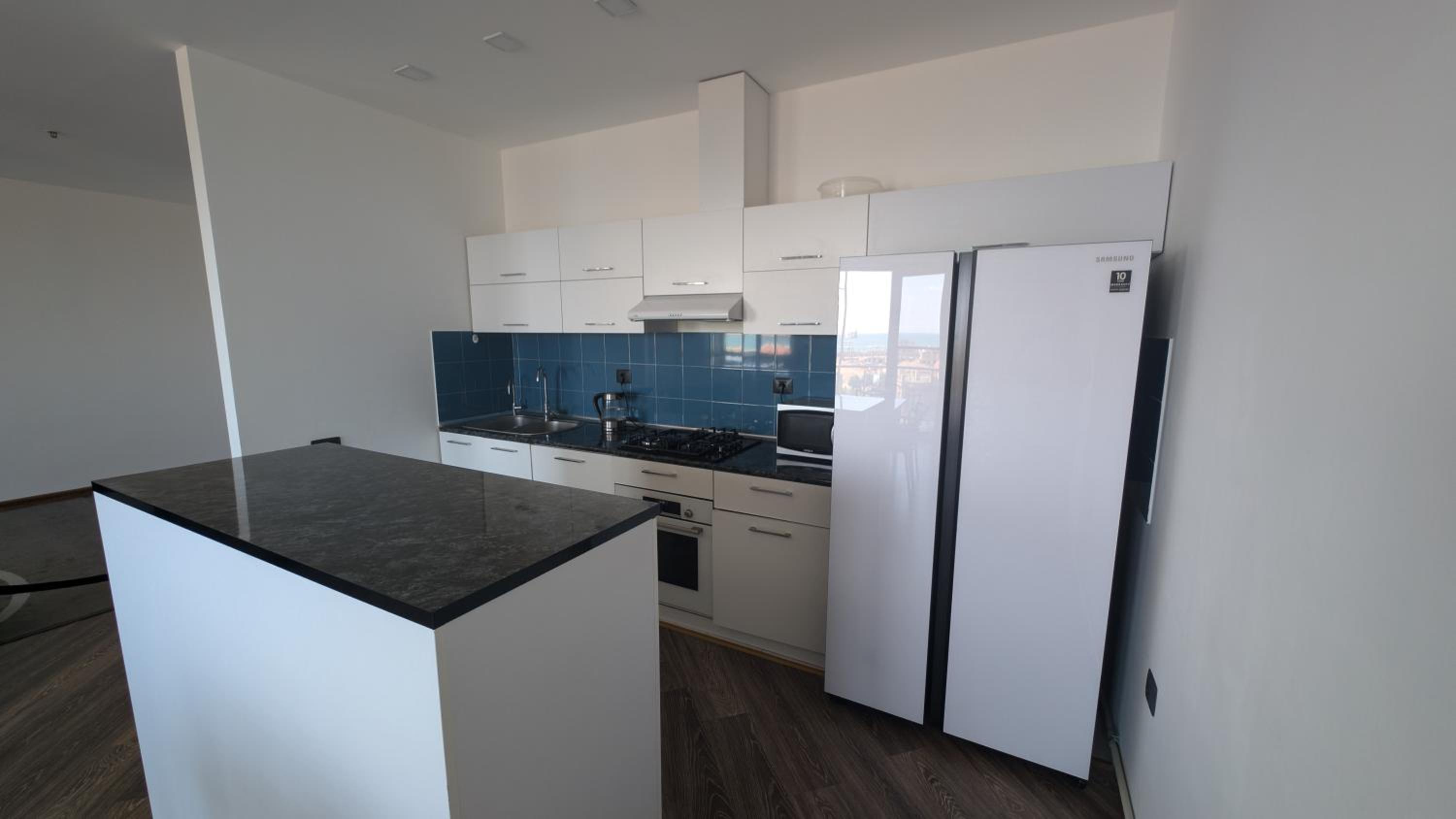 Sea view apartment at 5 star resort