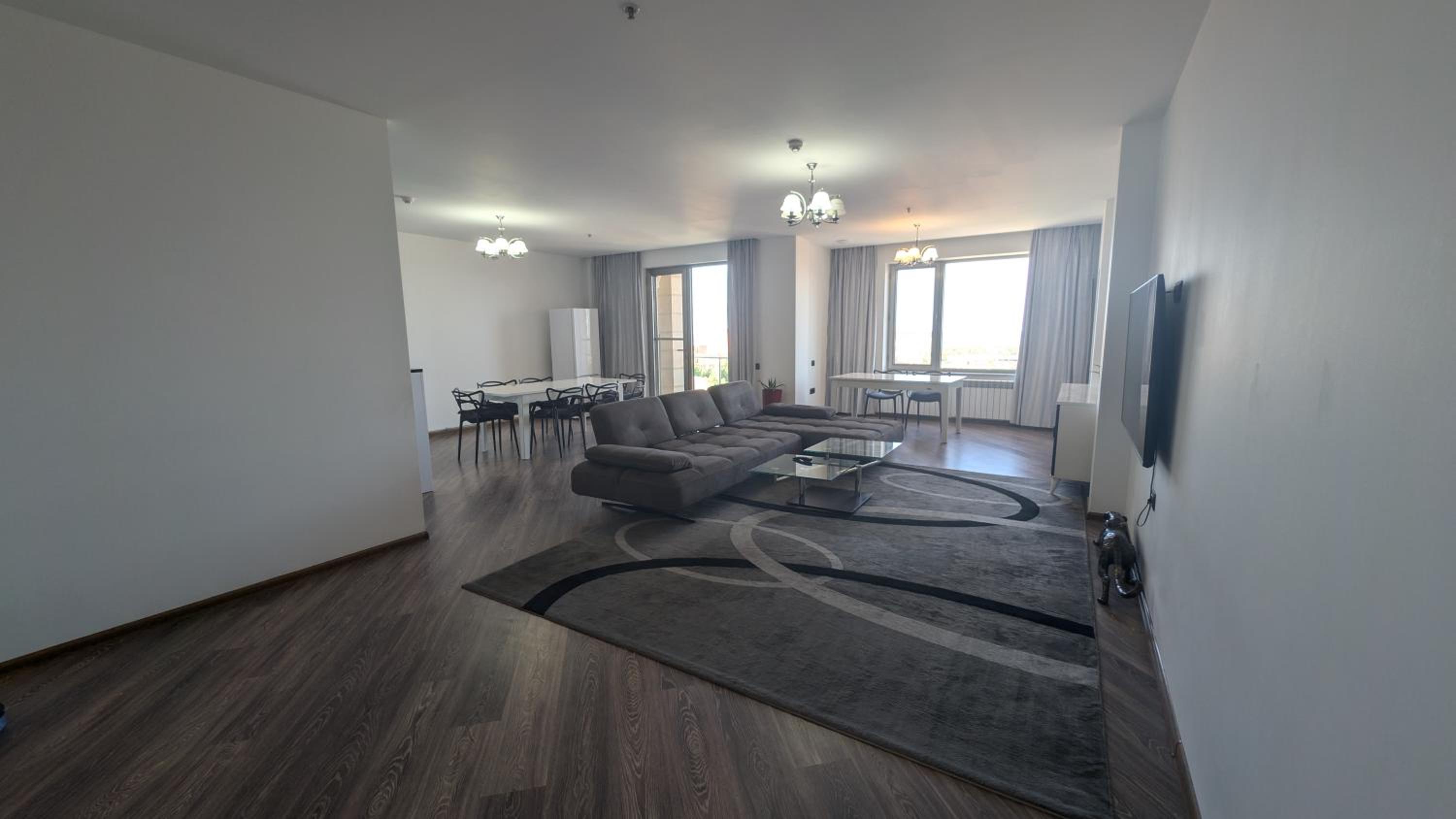 Sea view apartment at 5 star resort
