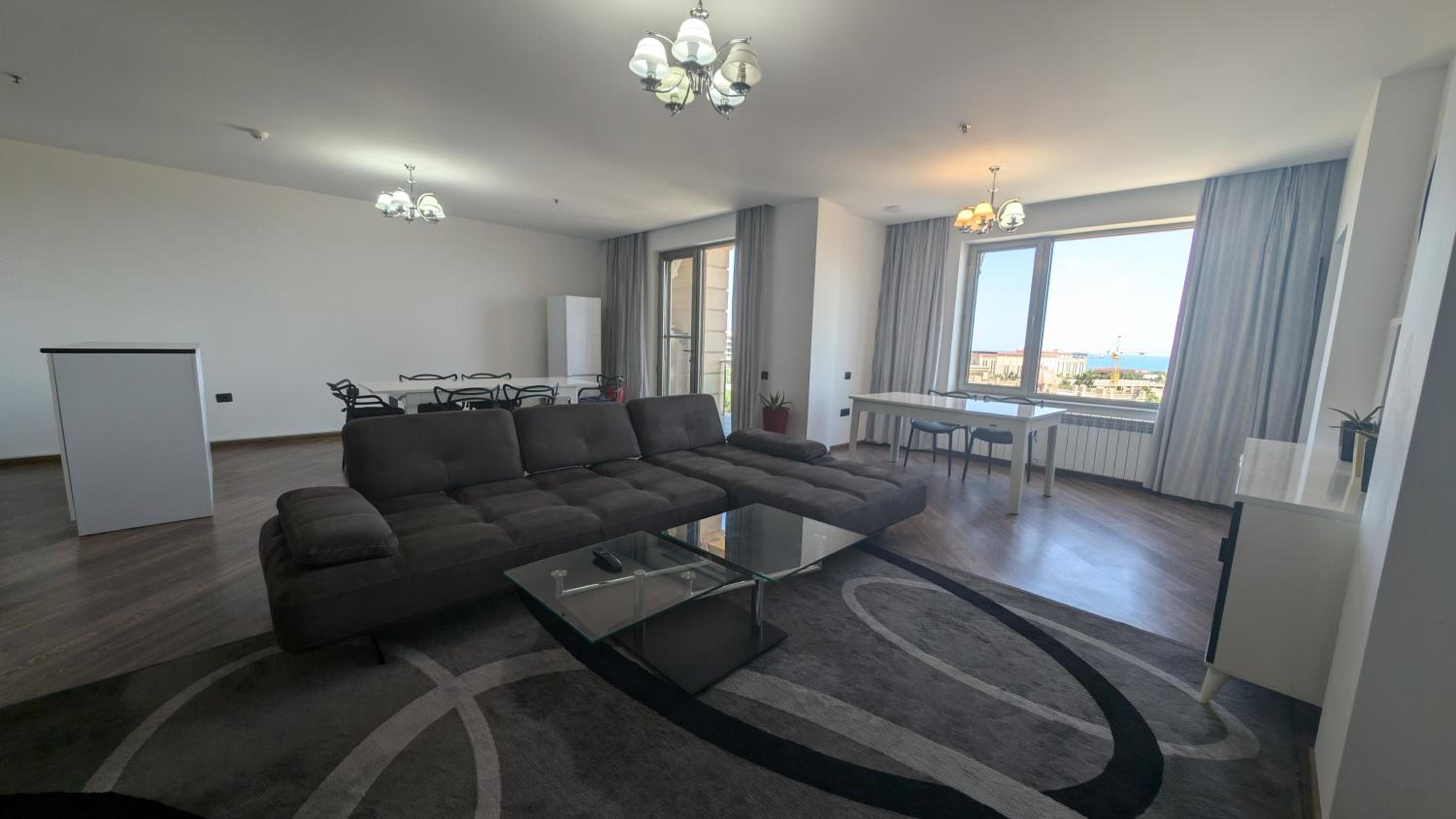 Sea view apartment at 5 star resort