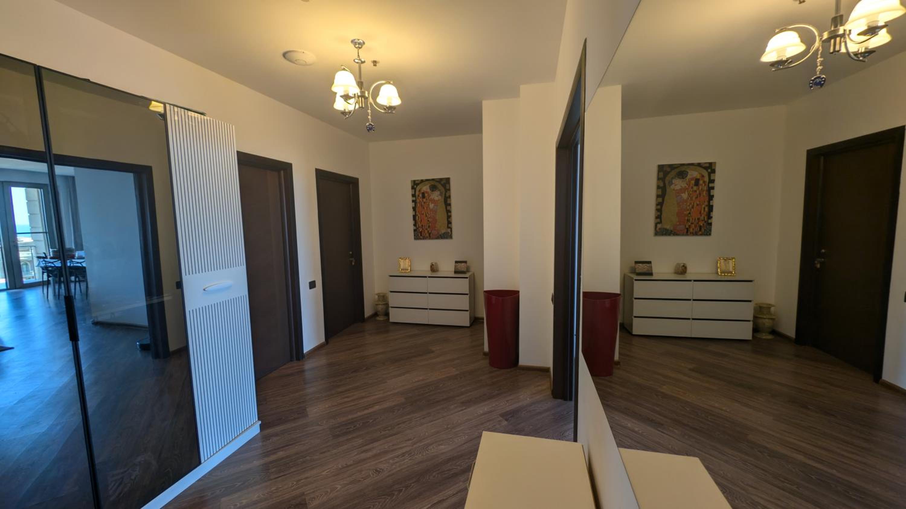 Sea view apartment at 5 star resort