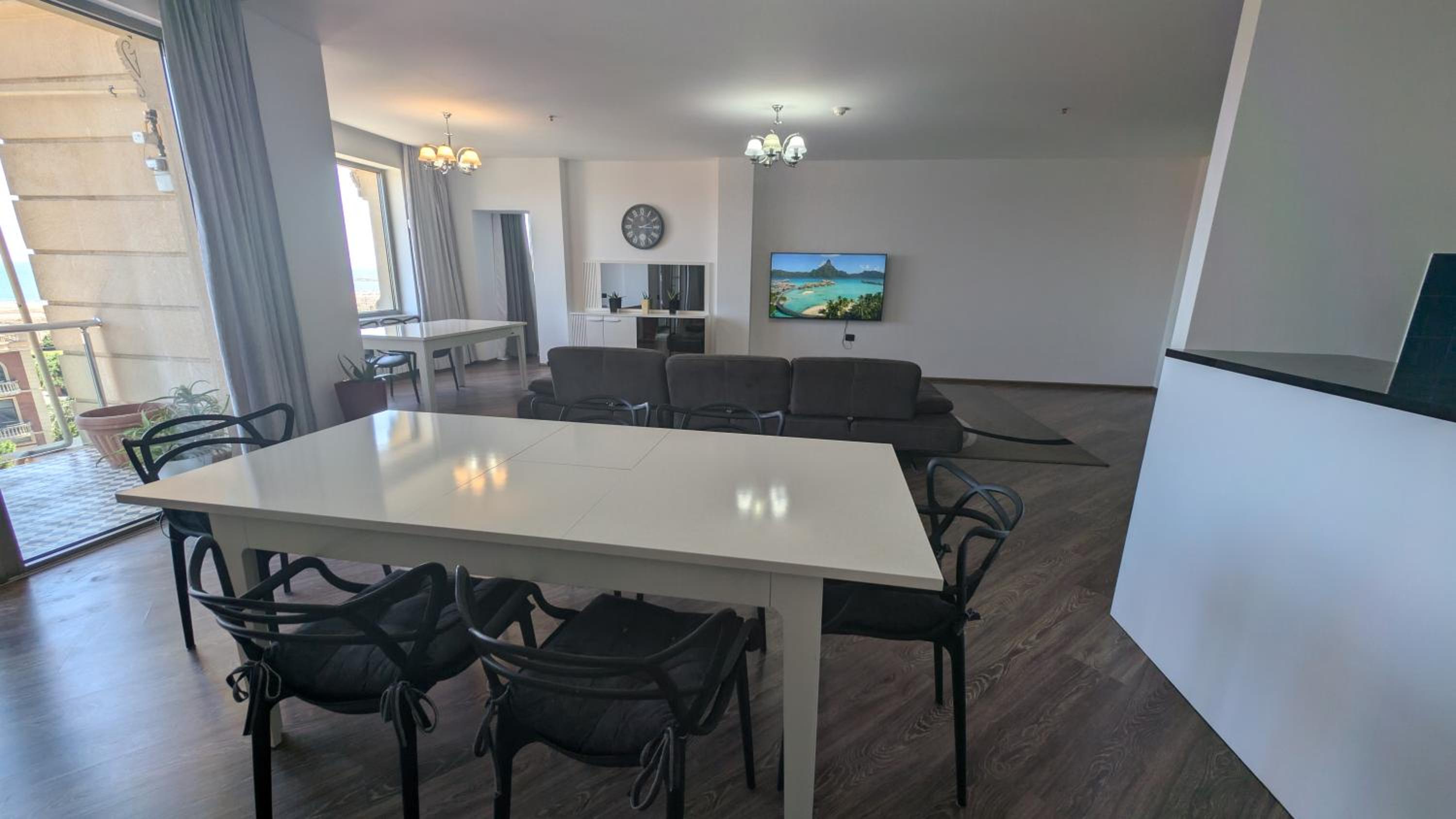 Sea view apartment at 5 star resort