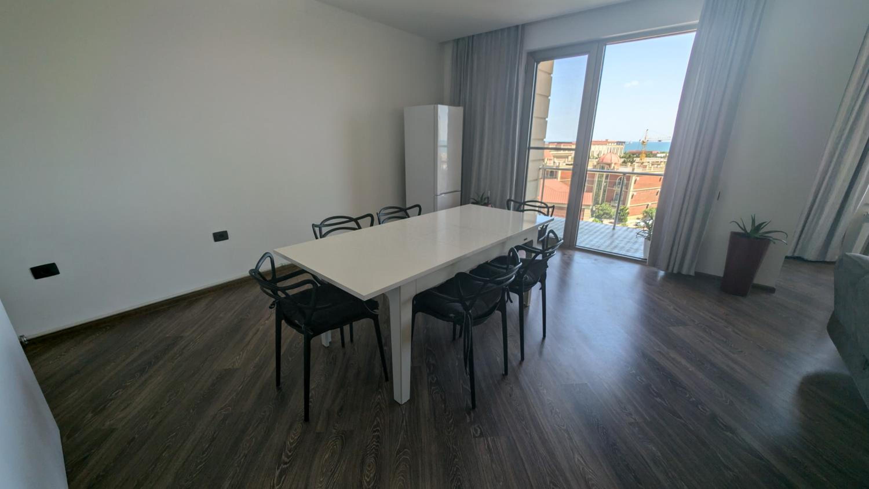 Sea view apartment at 5 star resort