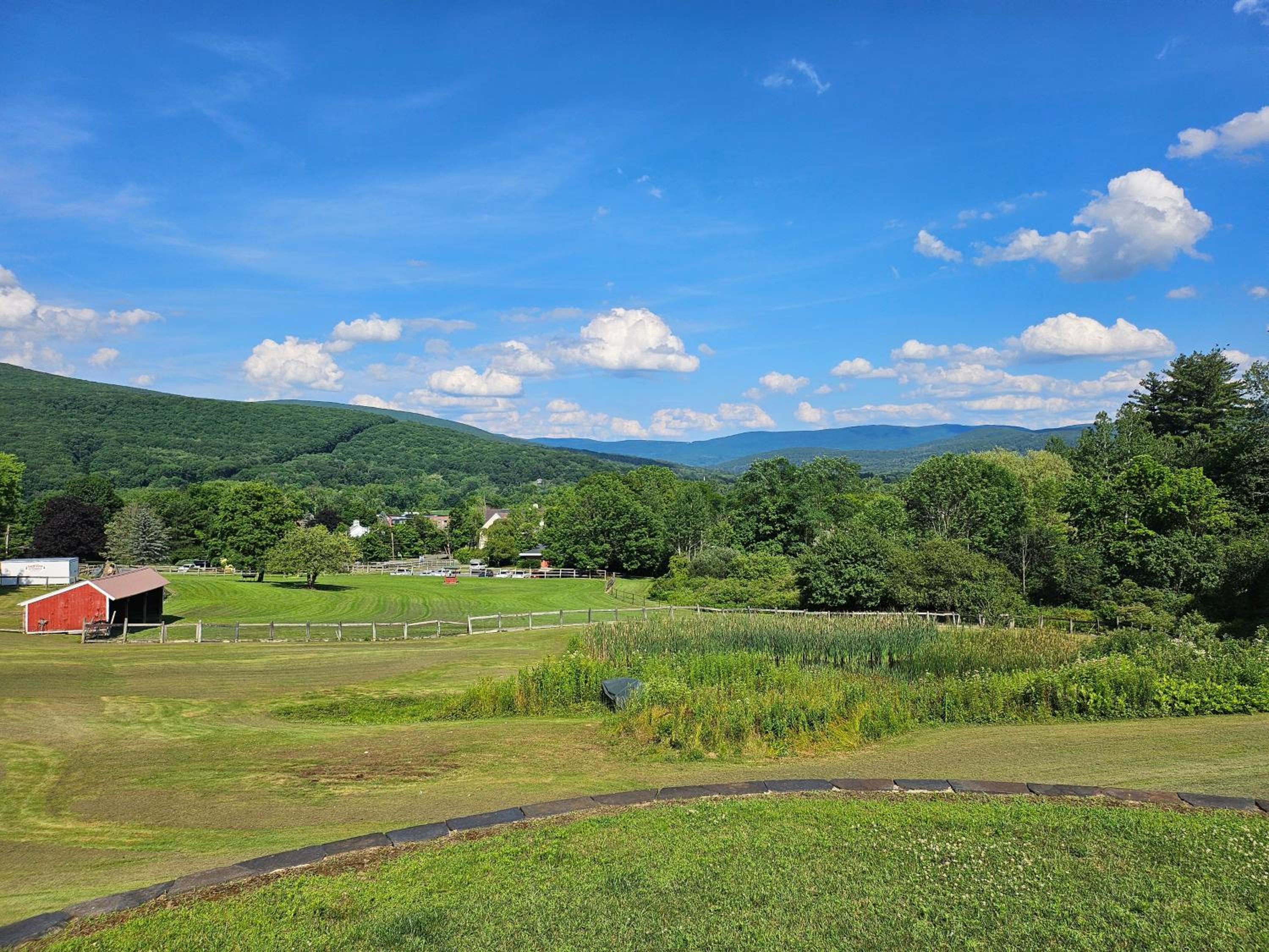 Clover Hill Farm & Country Inn view 2