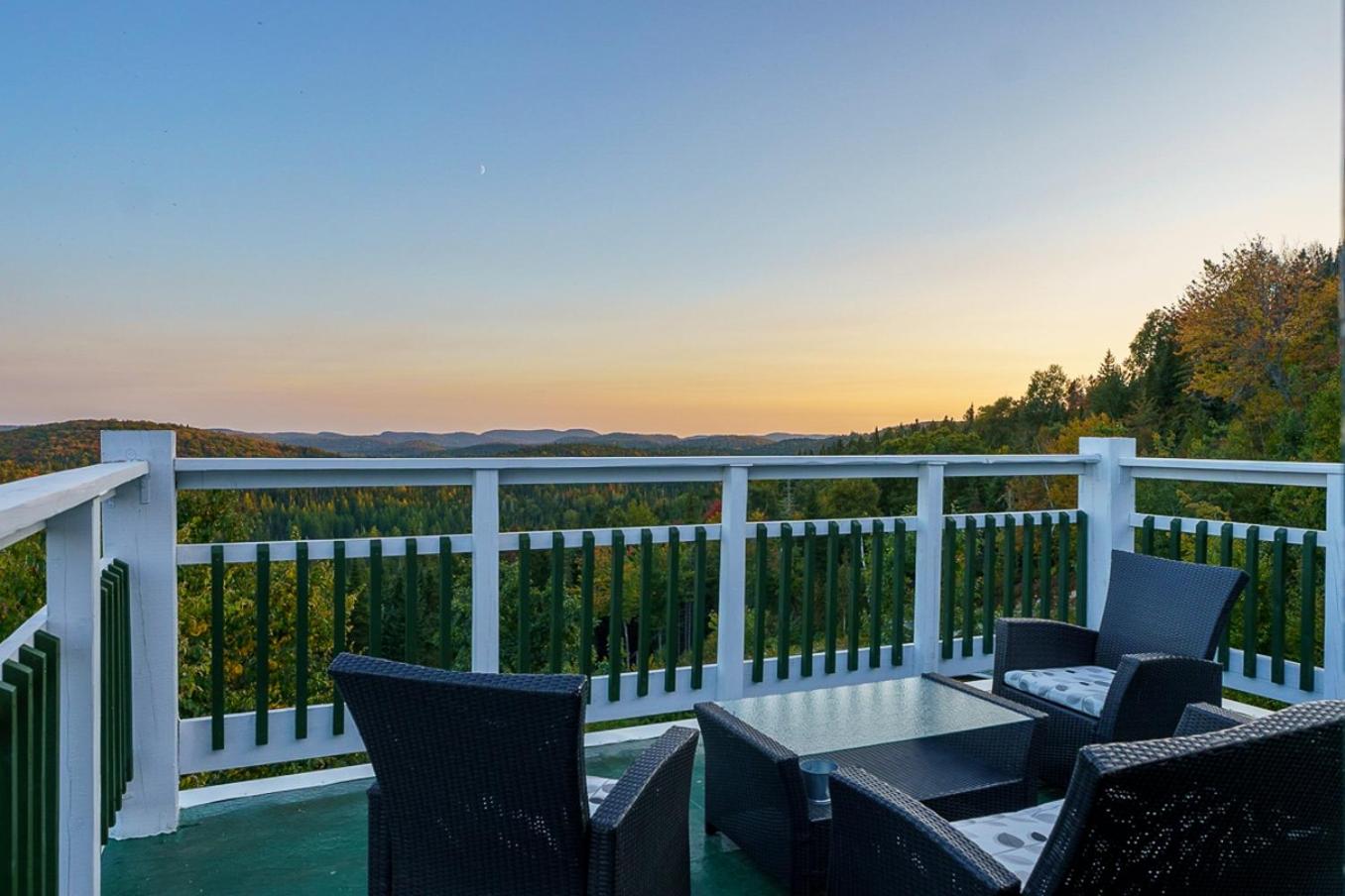 Ô Refuge Classic Chalet, Hot tub & Scenic view