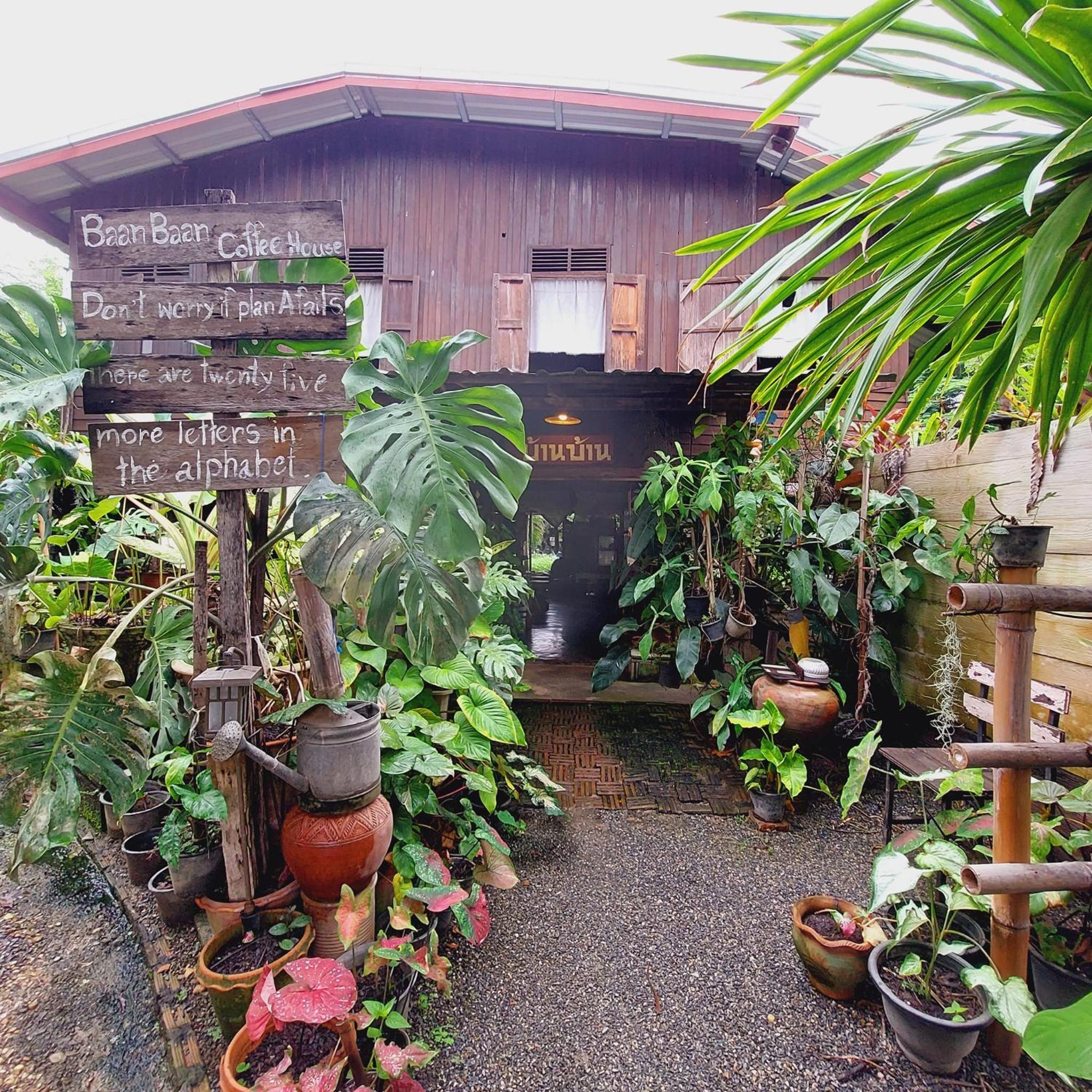 HostelBed and Retreat Phitsanulok