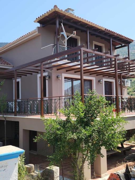 Agrampeli Villa
