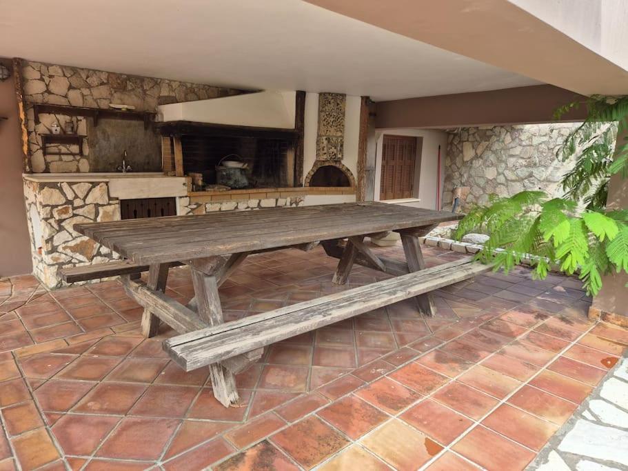 Agrampeli Villa