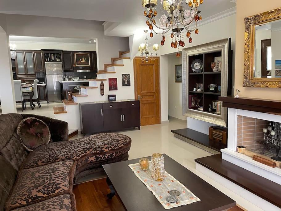 Agrampeli Villa