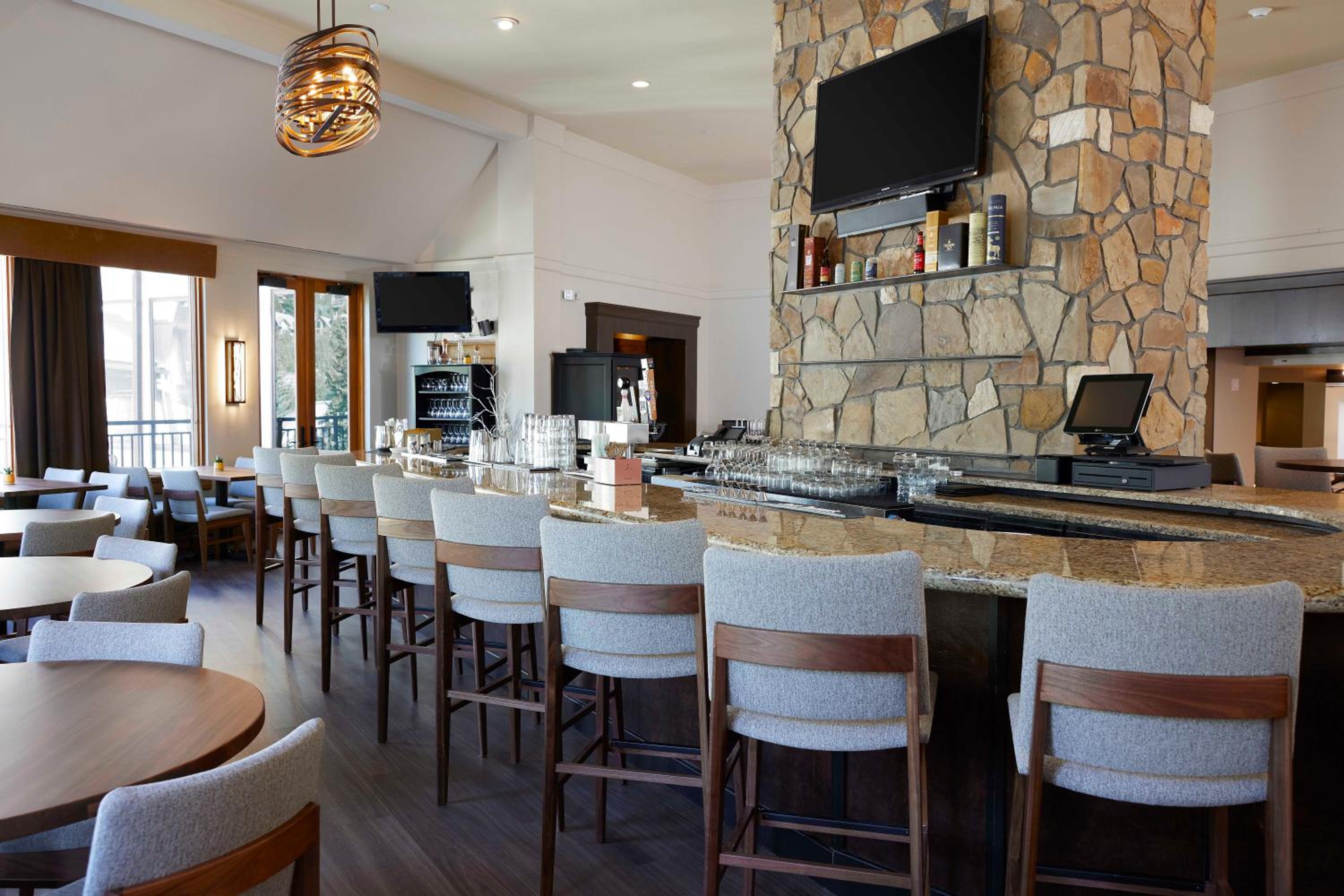The Charter at Beaver Creek D470 - Property Image 9