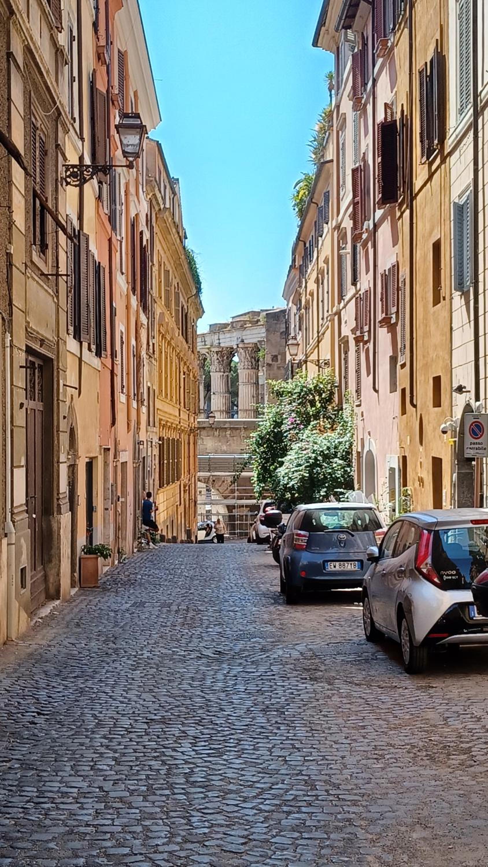 Rhome Exclusive Collection - Roman Forum Terrace