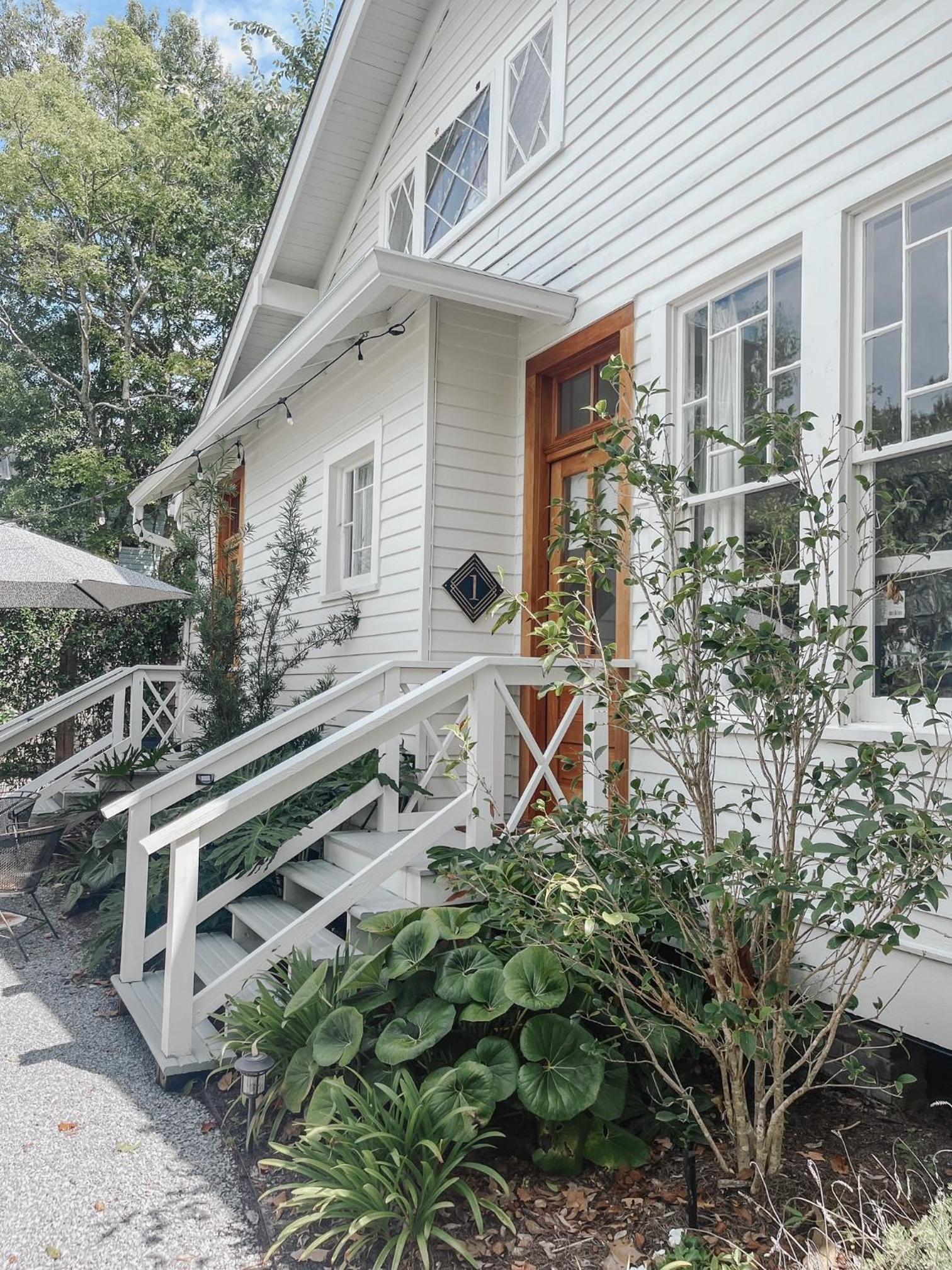 Guesthouse on Girod