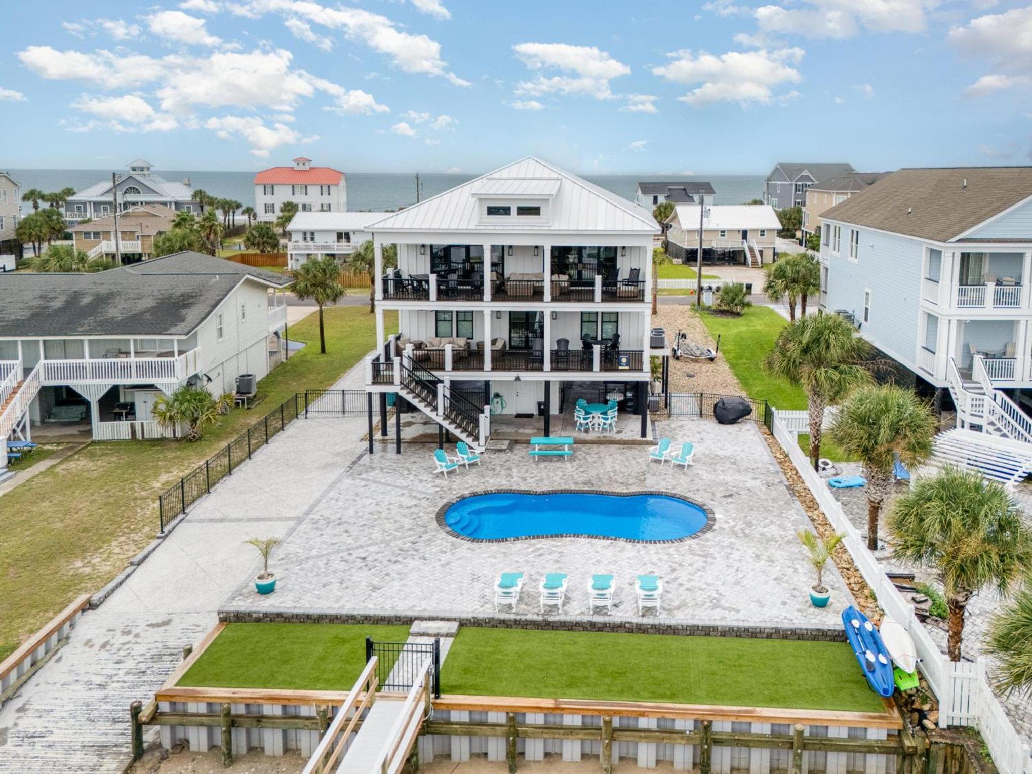 Inlet Pearl view 2