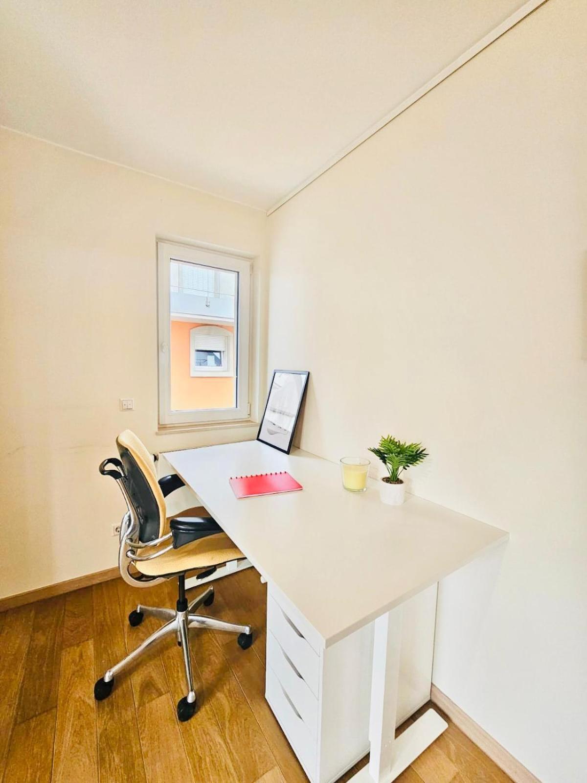 Two bedrooms with parking in Hesperange-Hesp1