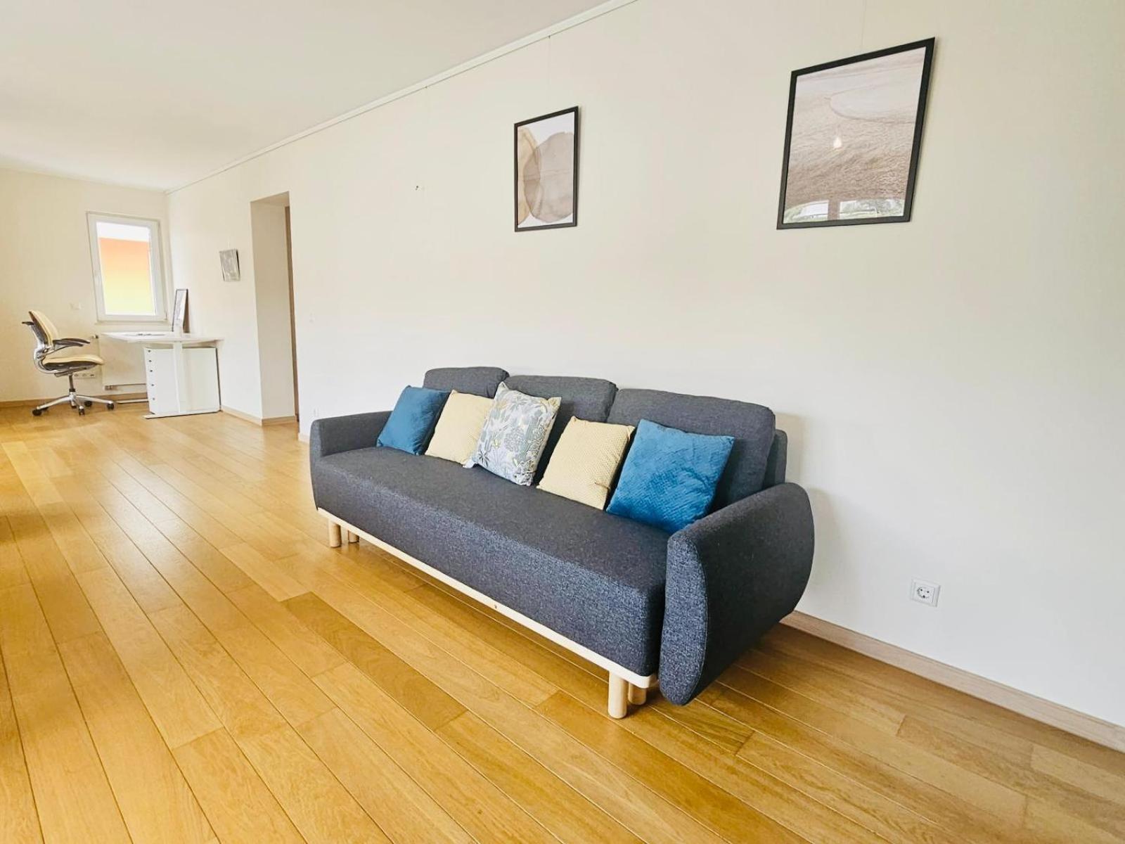 Two bedrooms with parking in Hesperange-Hesp1