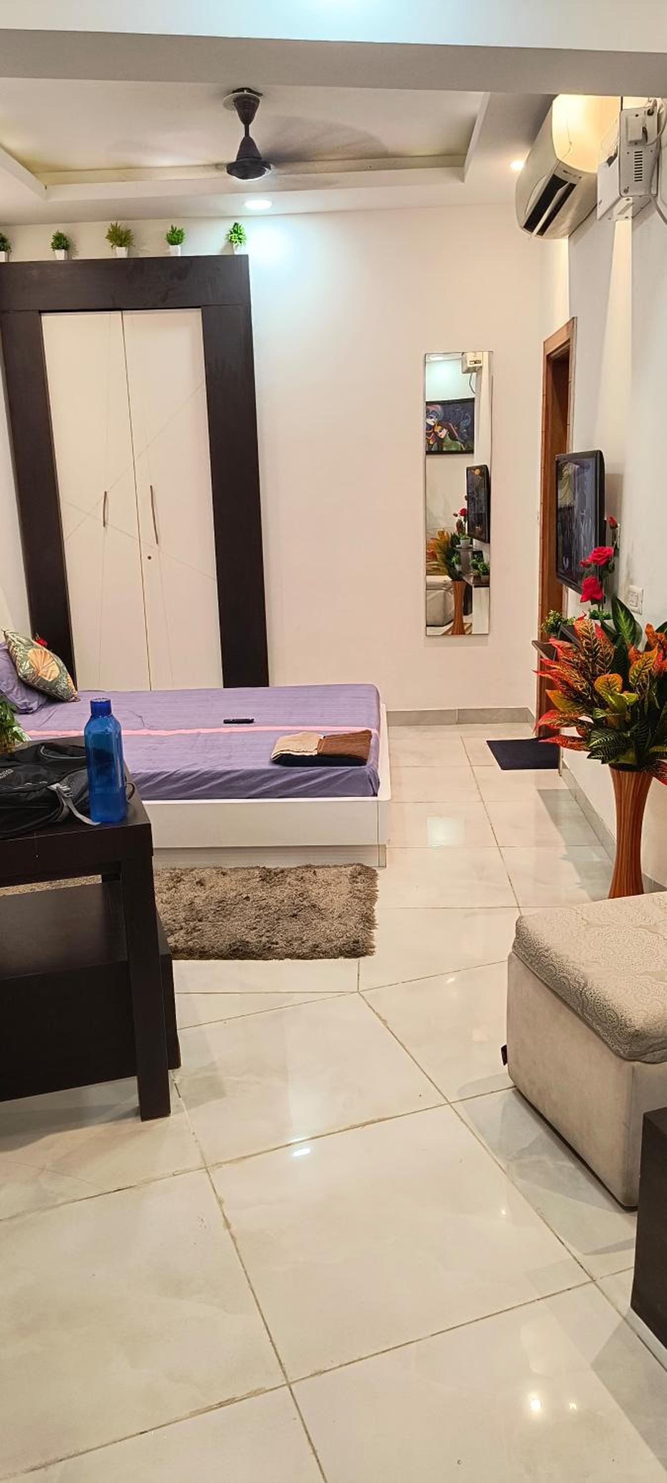 Gold Haven Studio - Luxury Studio Apartment Full Furnished With Full Facility